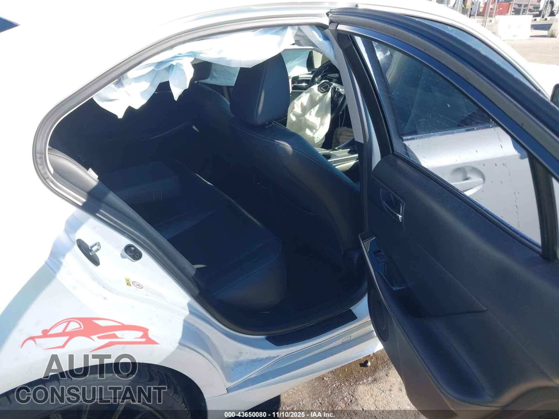 LEXUS IS 250 2015 - JTHBF1D27F5048257