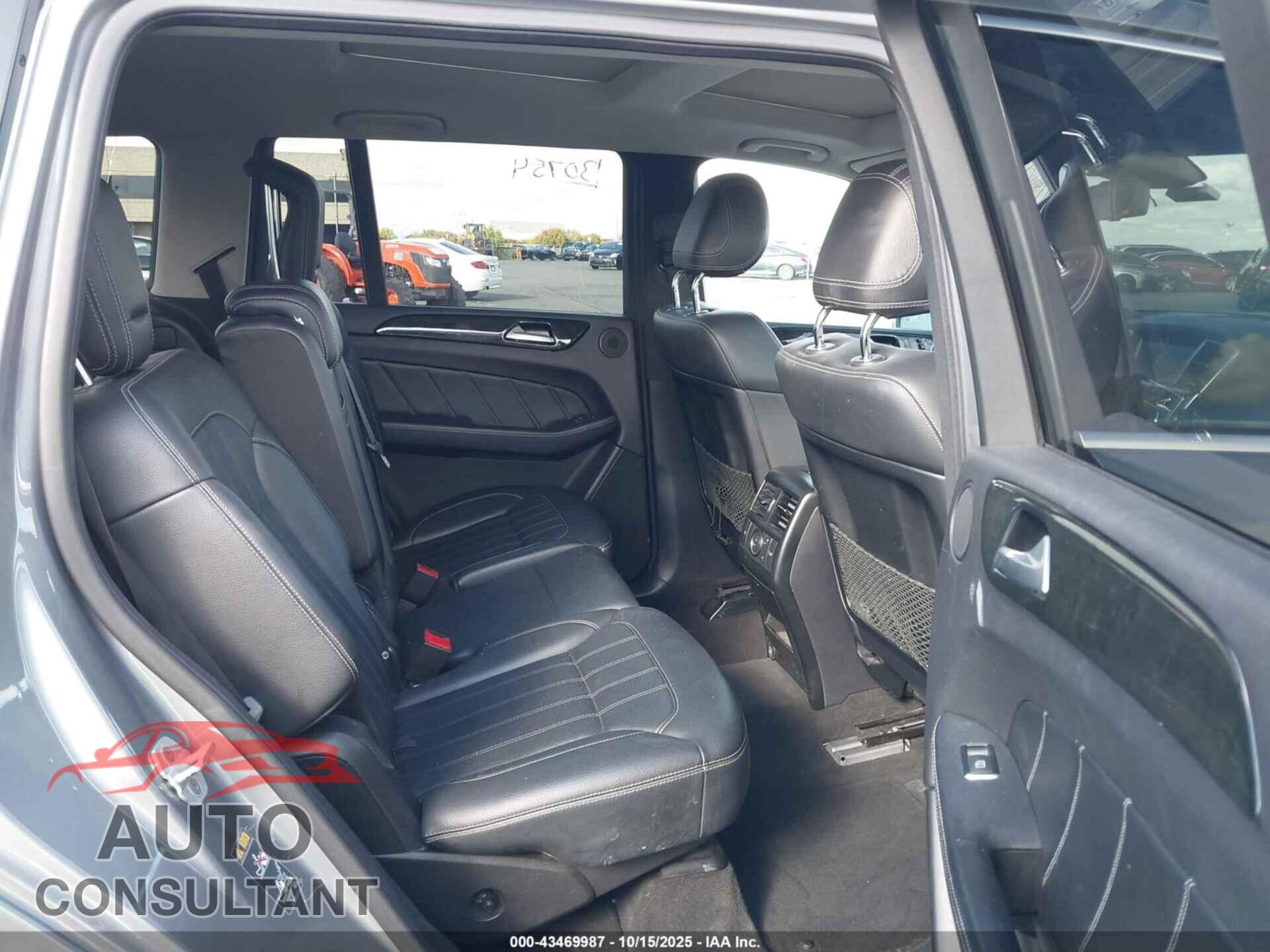 MERCEDES-BENZ GL 450 2015 - 4JGDF6EE5FA596812