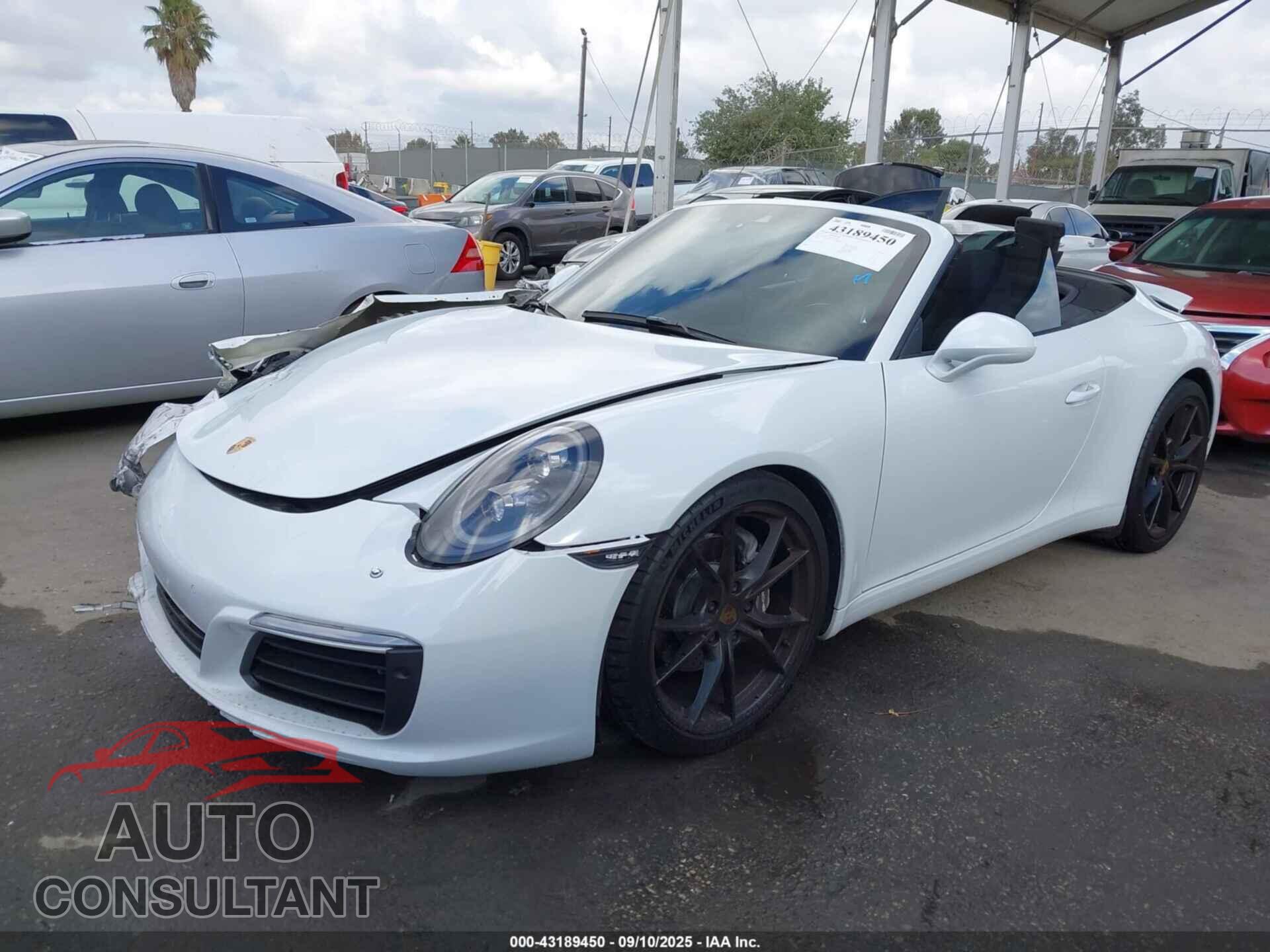 PORSCHE 911 2017 - WP0CA2A93HS141566