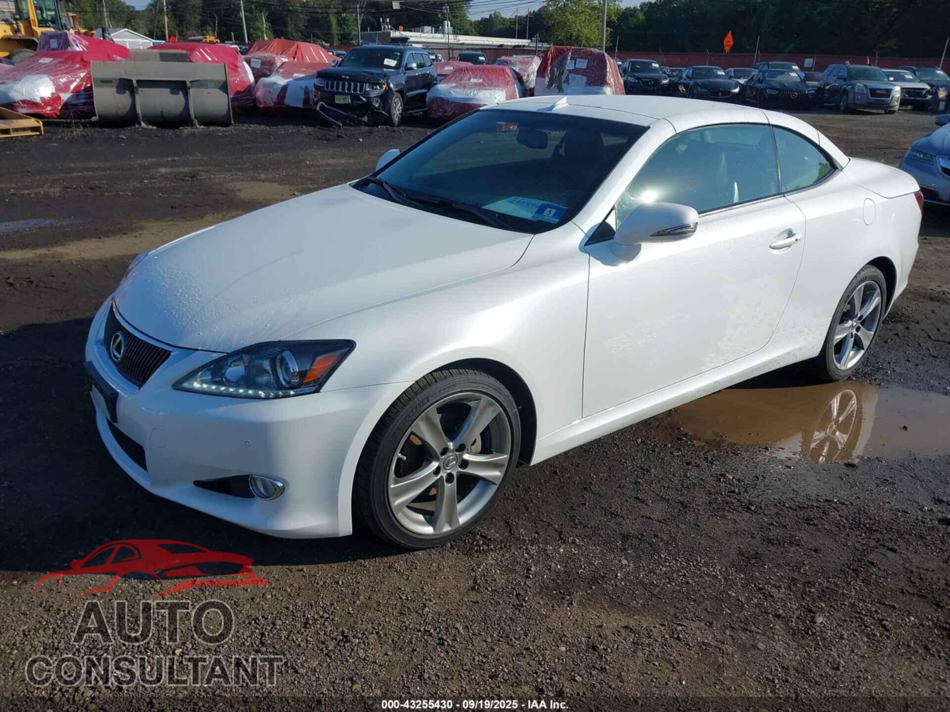 LEXUS IS 250C 2014 - JTHFF2C20E2530853