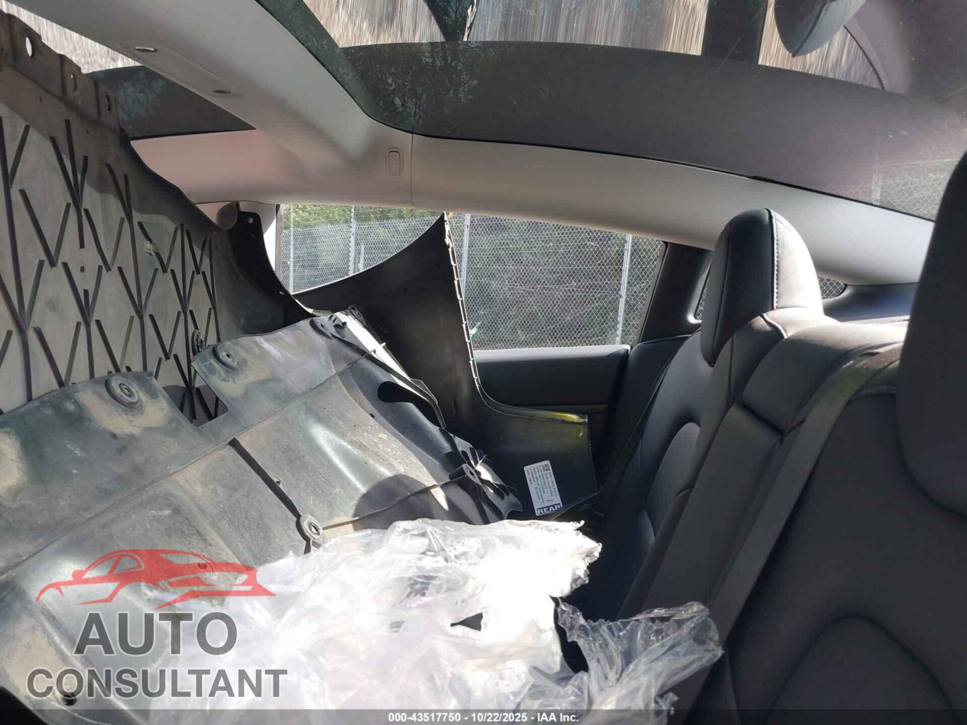 TESLA MODEL 3 2023 - 5YJ3E1EA9PF653721