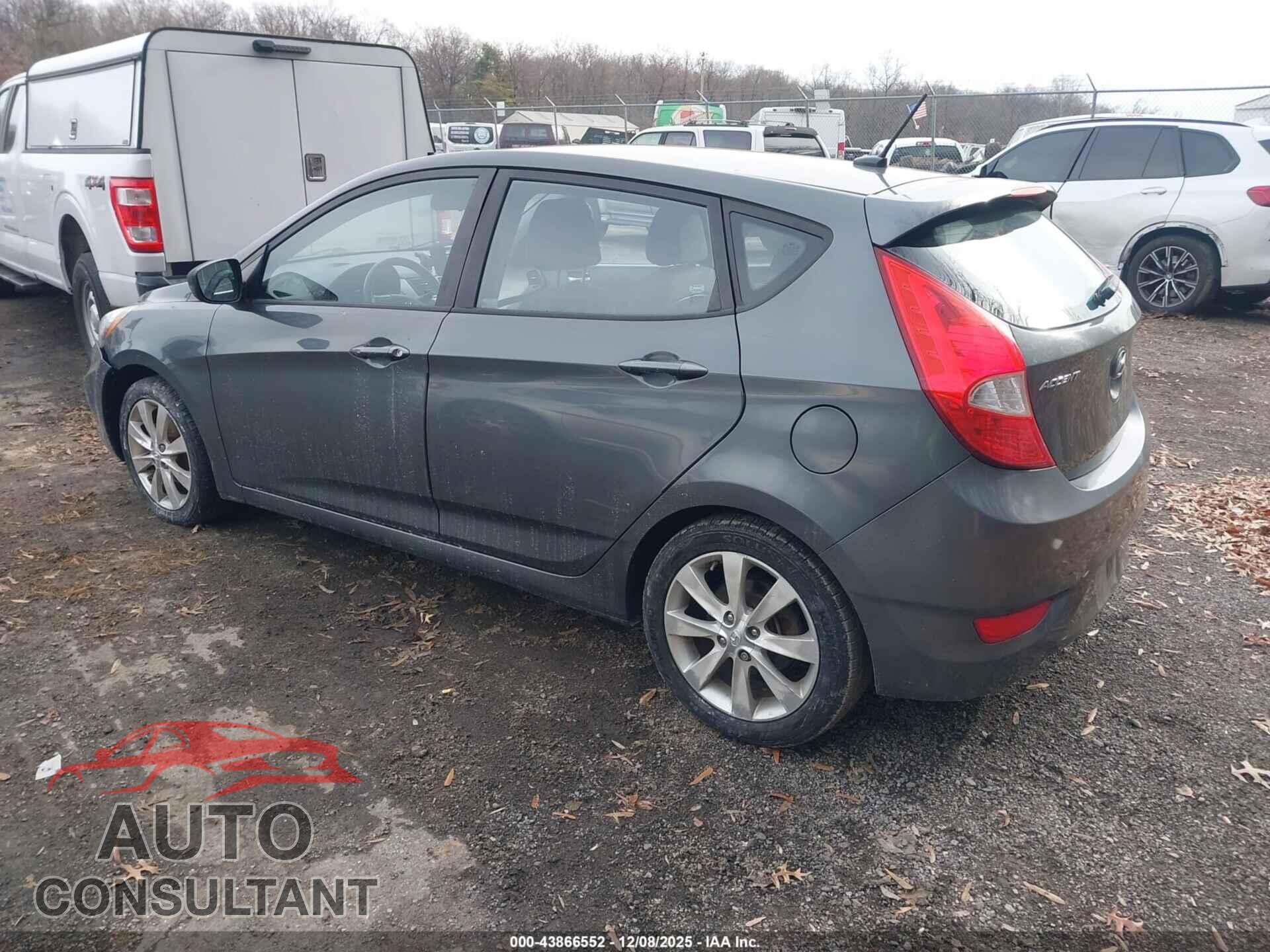HYUNDAI ACCENT 2012 - KMHCU5AE7CU002605