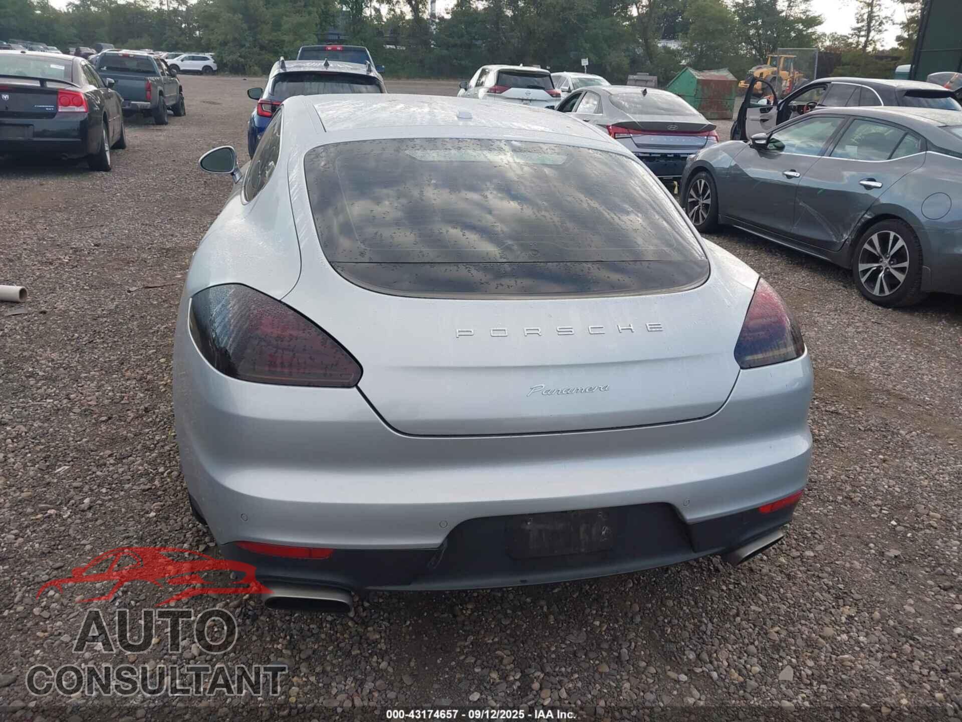 PORSCHE PANAMERA 2014 - WP0AA2A7XEL009657