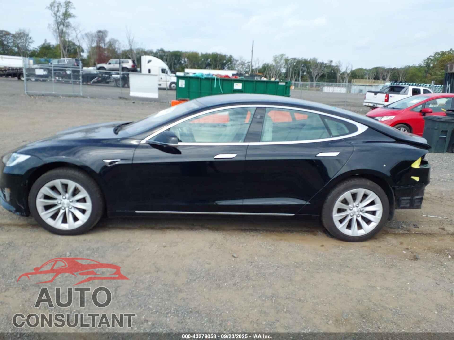 TESLA MODEL S 2018 - 5YJSA1E27JF282954