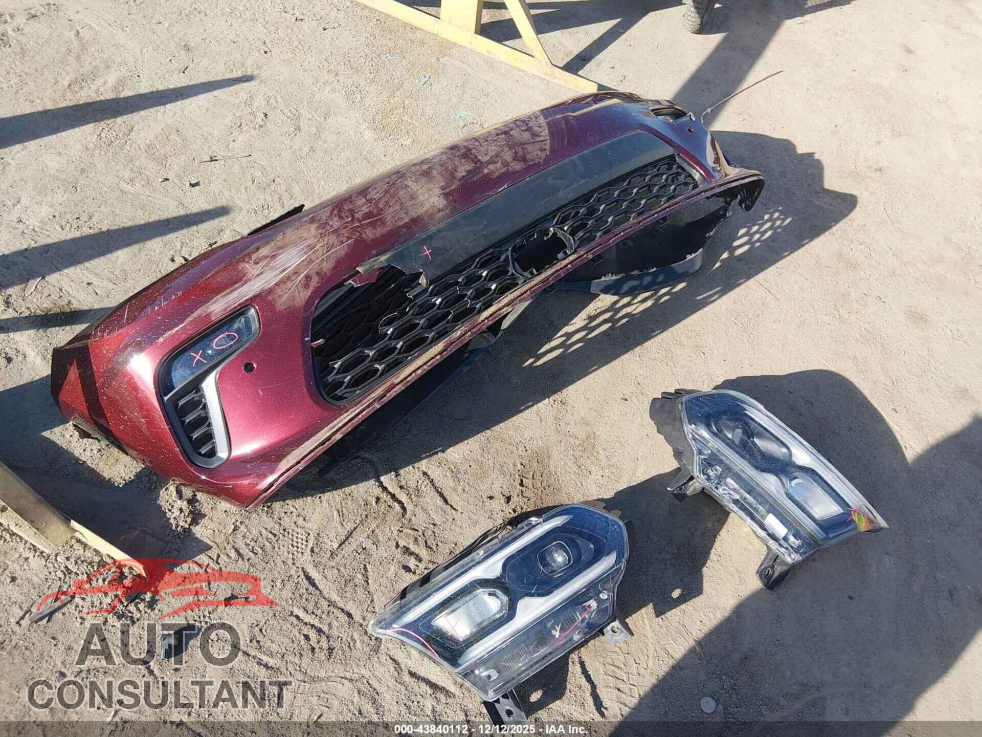 DODGE DURANGO 2021 - 1C4RDJDG0MC522320