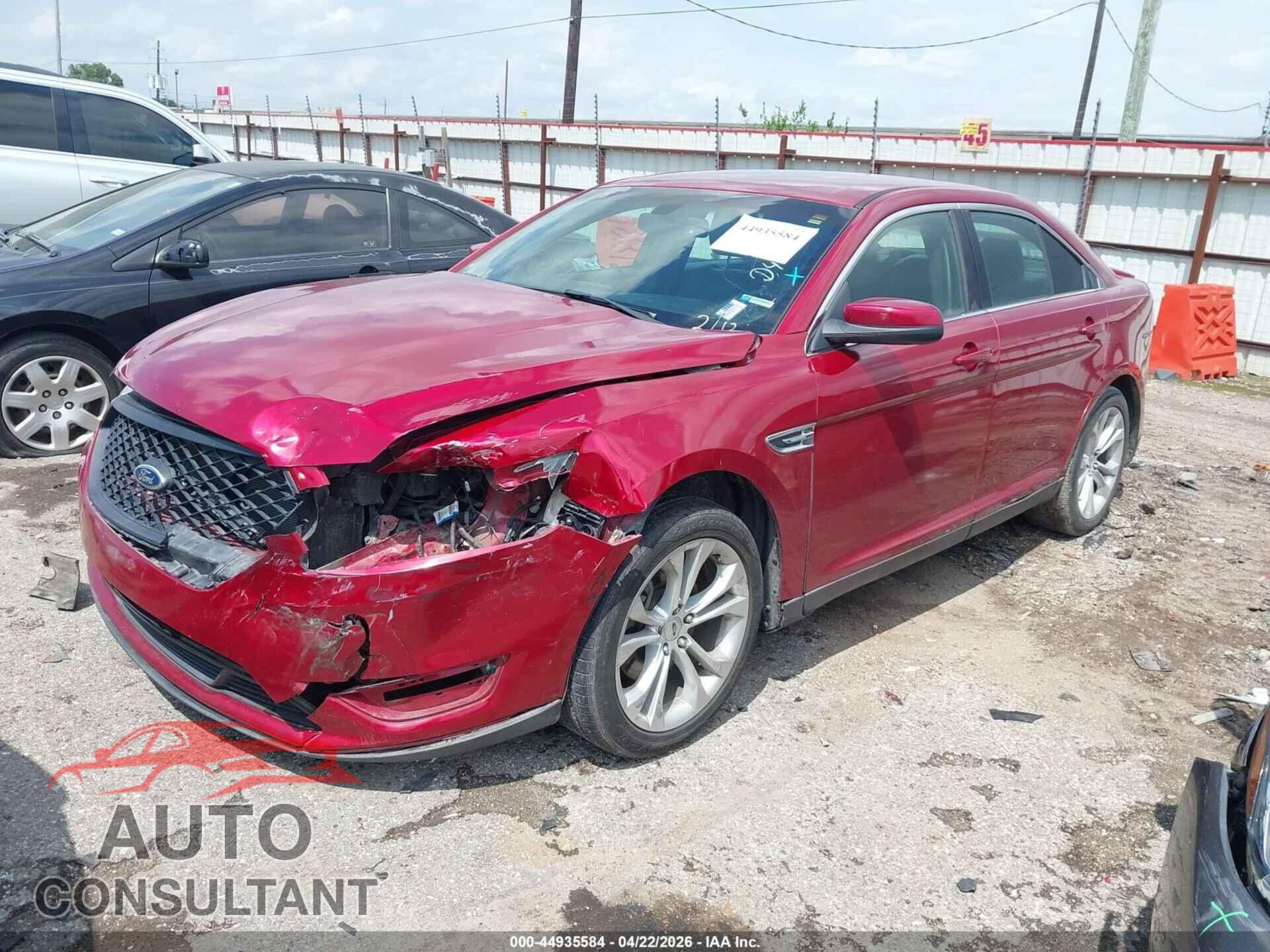 FORD TAURUS 2013 - 1FAHP2E89DG220961