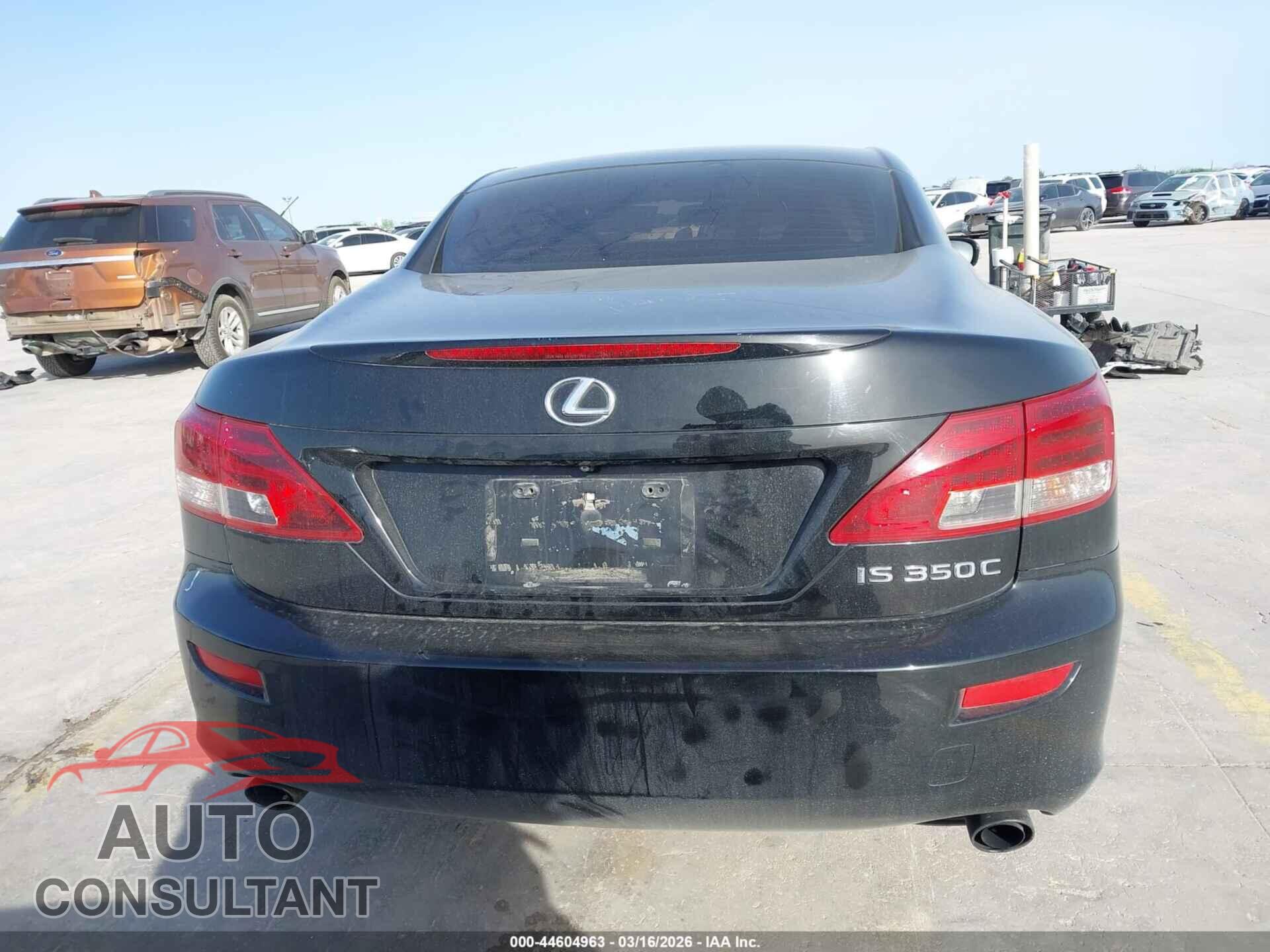 LEXUS IS 350C 2011 - JTHFE2C25B2506272