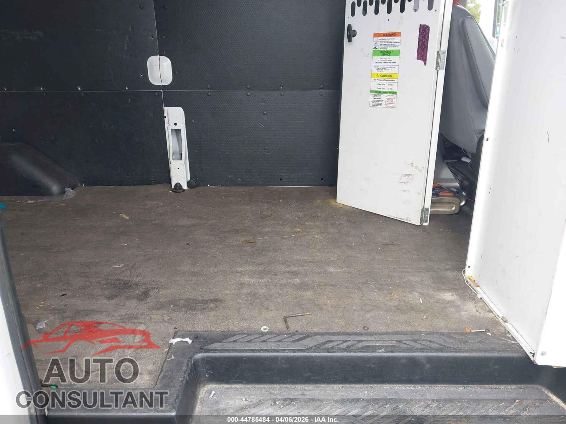 FORD TRANSIT-150 2019 - 1FTYE2CM1KKB68378