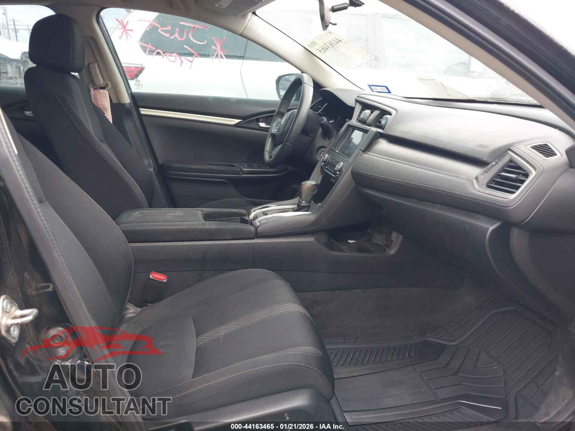 HONDA CIVIC 2017 - 19XFC2F55HE058110