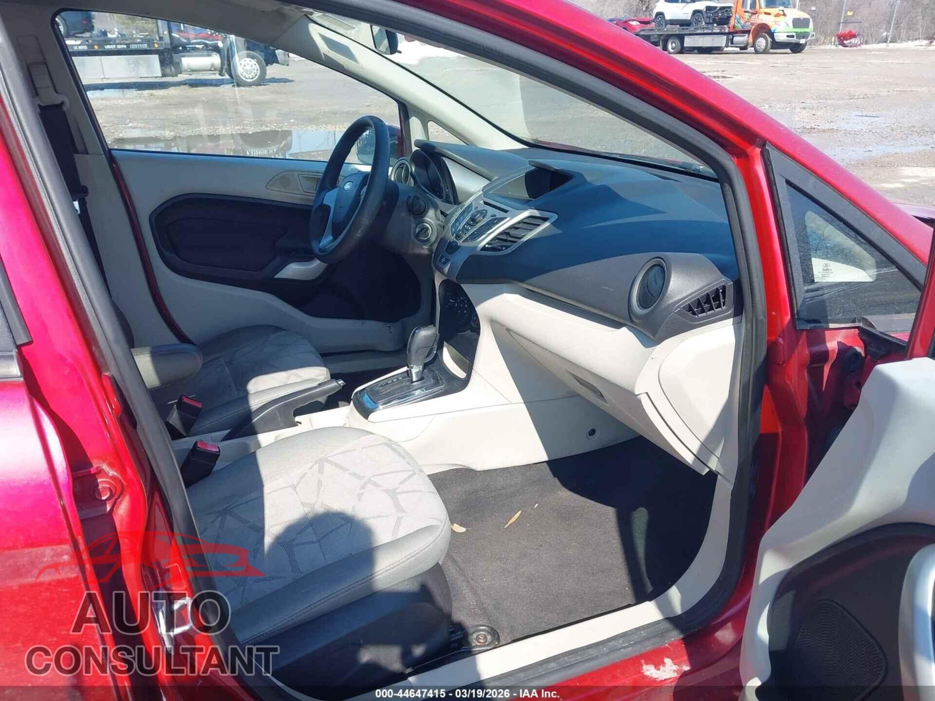 FORD FIESTA 2012 - 3FADP4EJ2CM217871