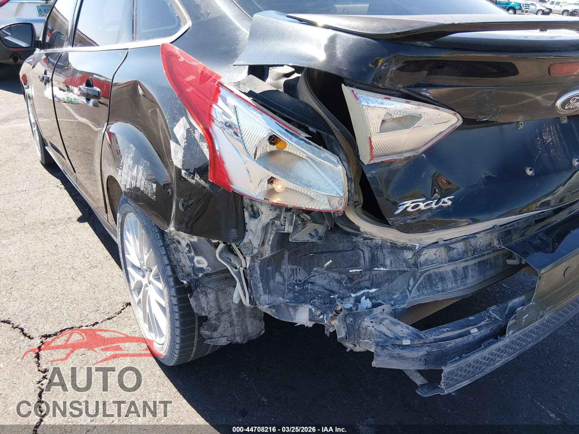FORD FOCUS 2013 - 1FADP3J20DL124178
