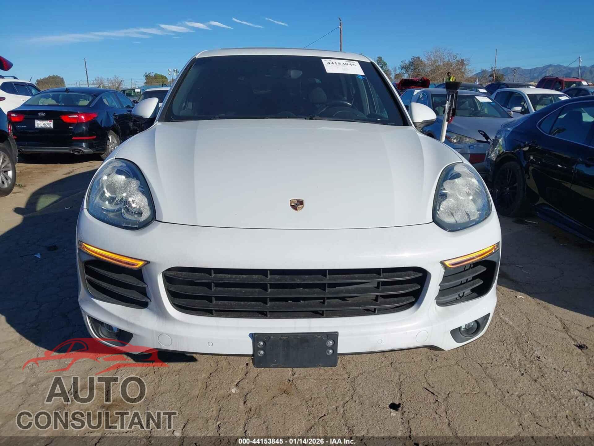 PORSCHE CAYENNE 2016 - WP1AA2A22GLA08217