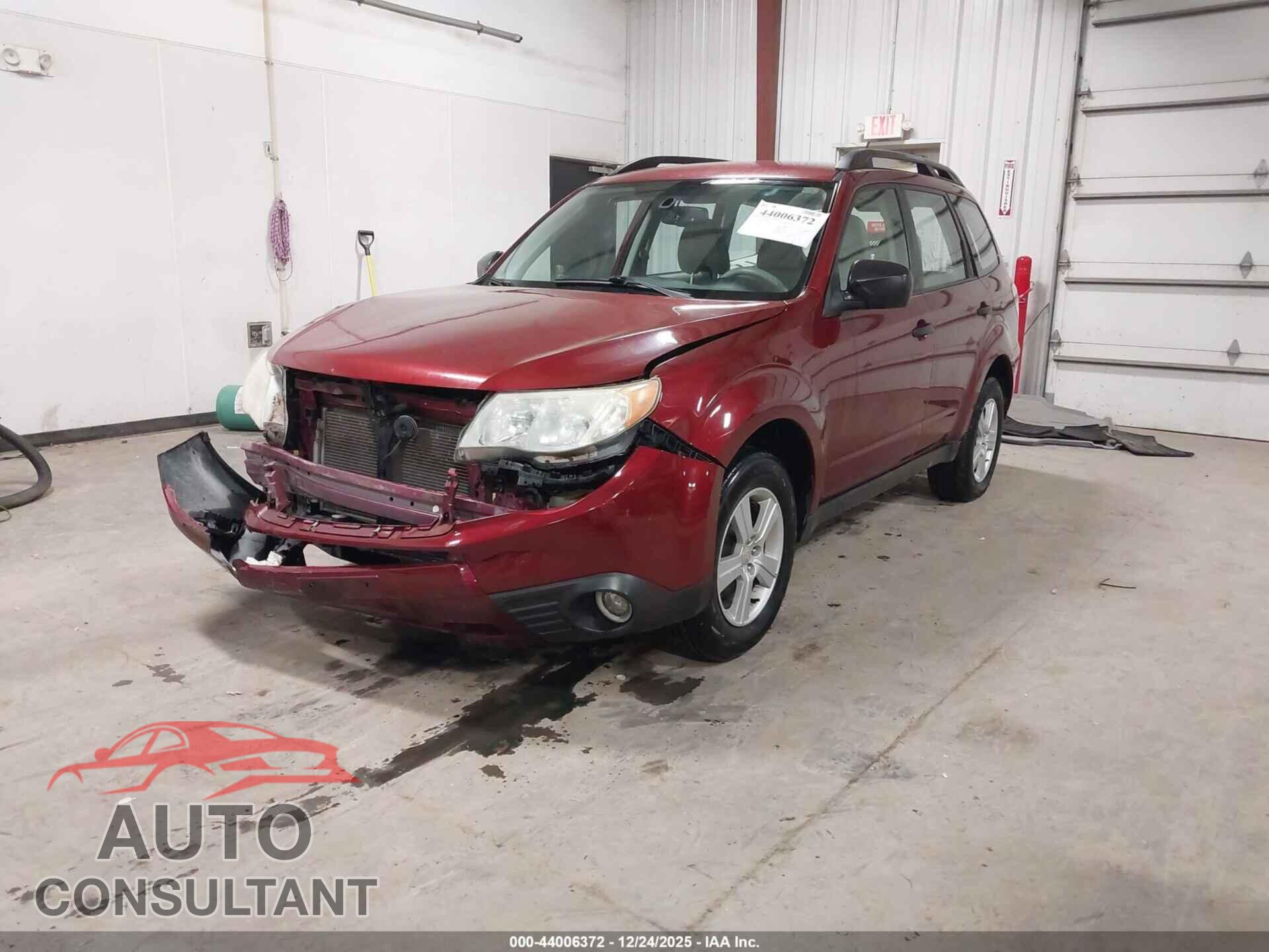 SUBARU FORESTER 2011 - JF2SHBBC2BH710141