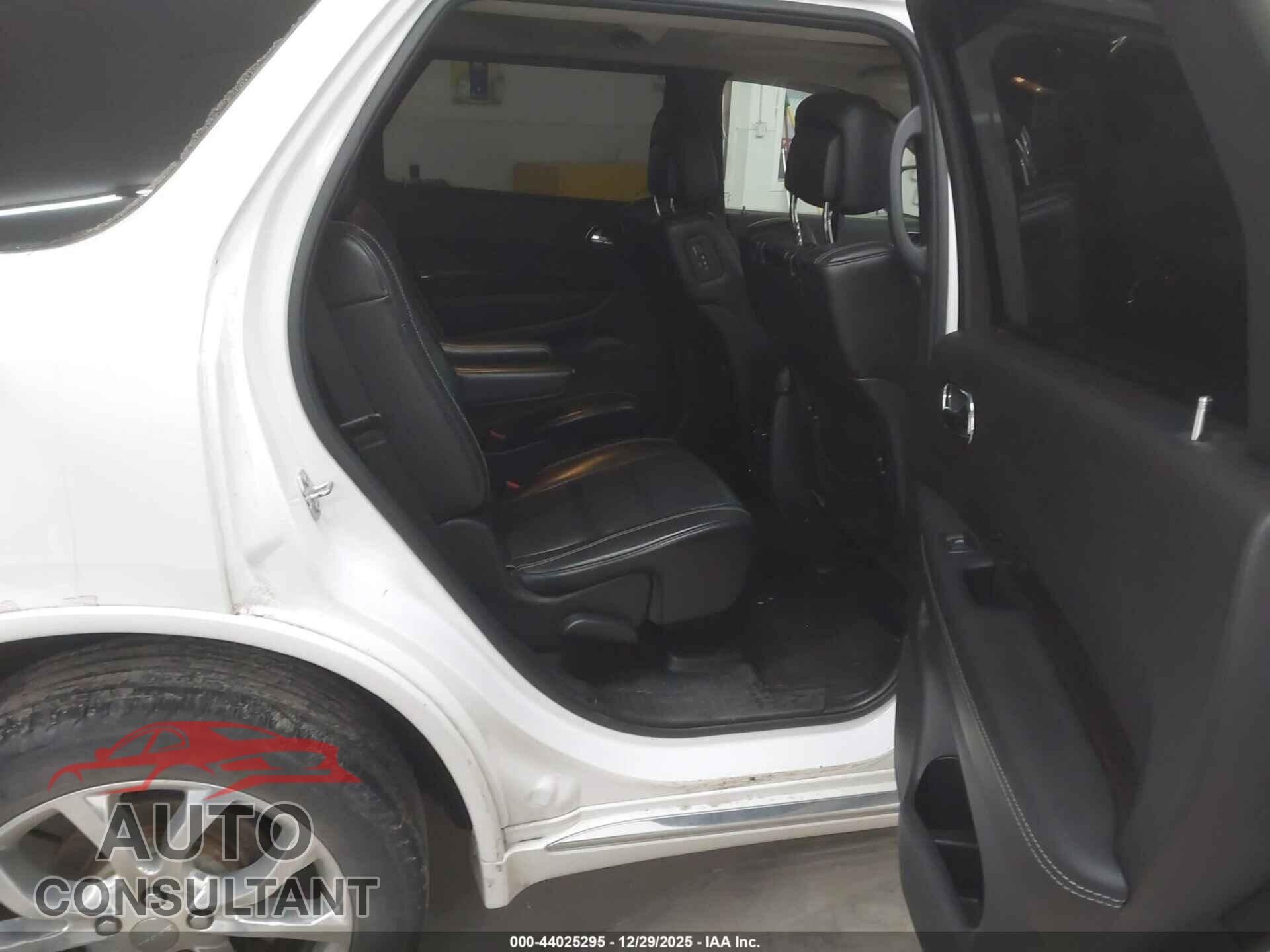 DODGE DURANGO 2017 - 1C4RDJEG3HC686584
