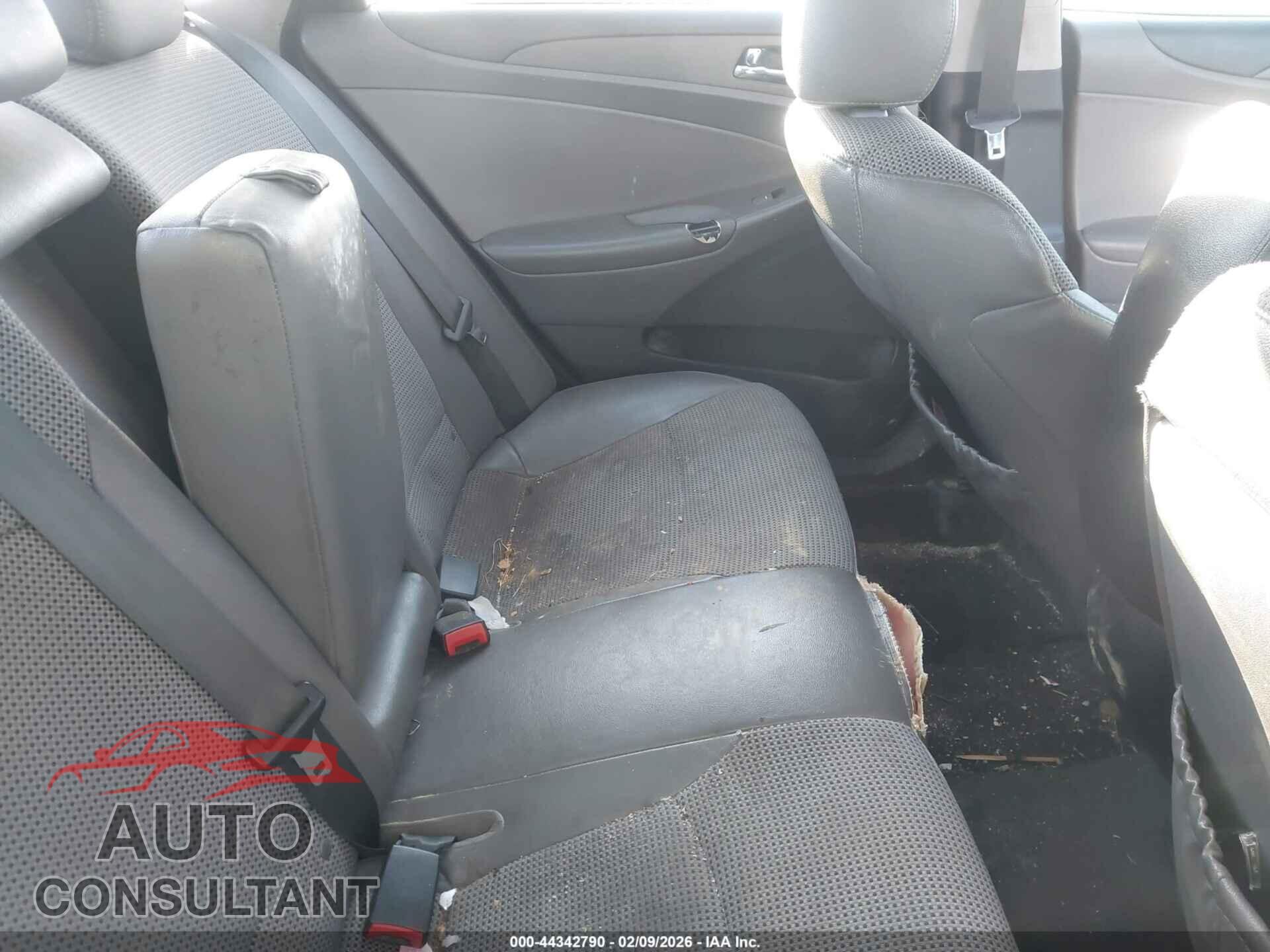 HYUNDAI SONATA 2011 - 5NPEC4AB2BH315537