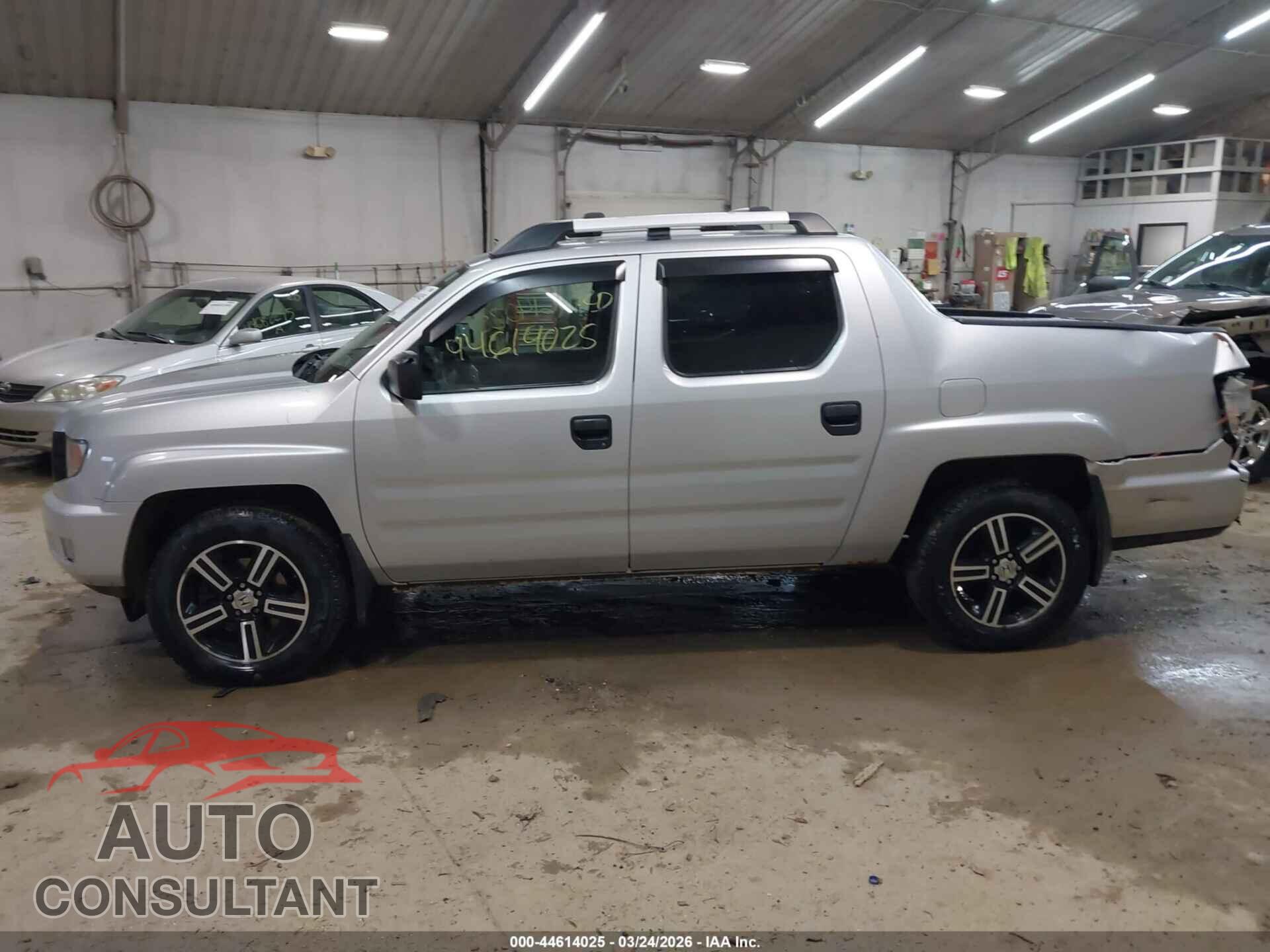 HONDA RIDGELINE 2013 - 5FPYK1F74DB011346