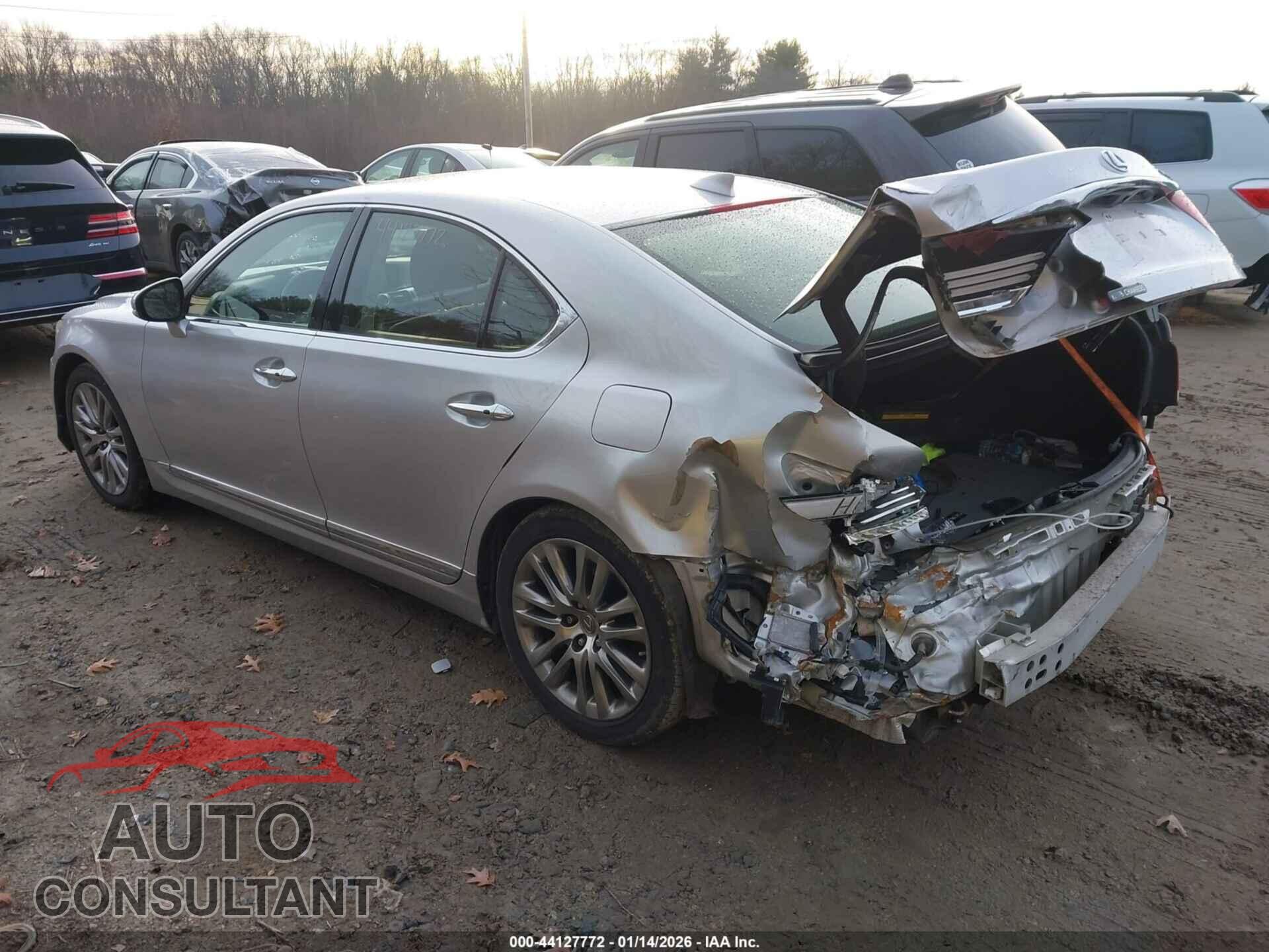 LEXUS LS 460 2014 - JTHCL5EF4E5020713