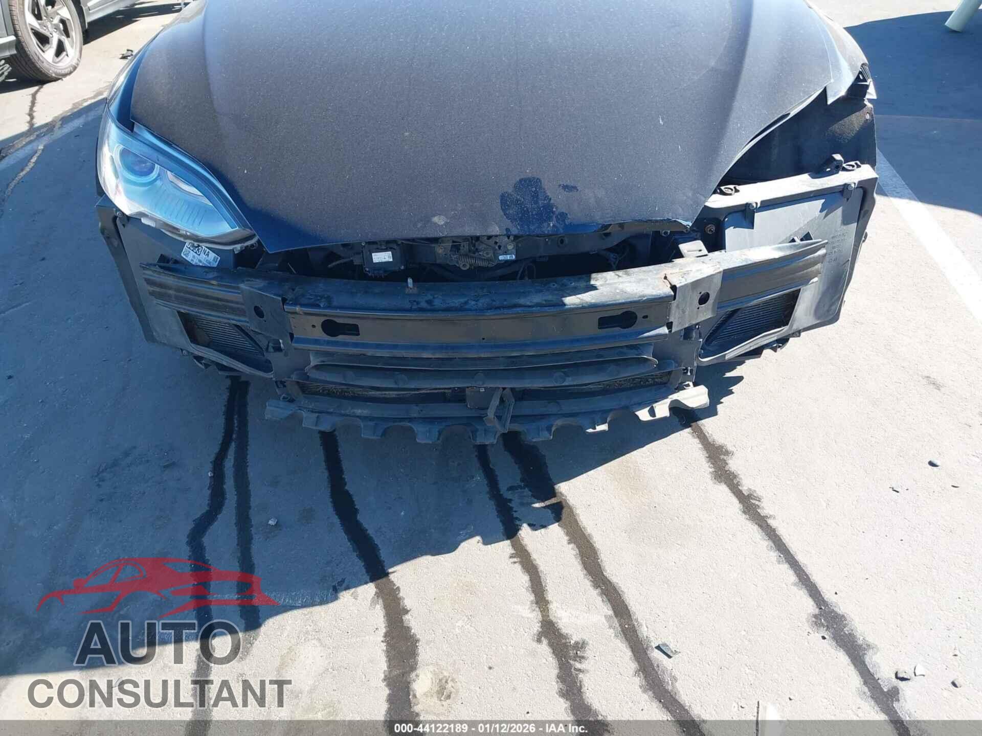 TESLA MODEL S 2015 - 5YJSA1E29FF109587