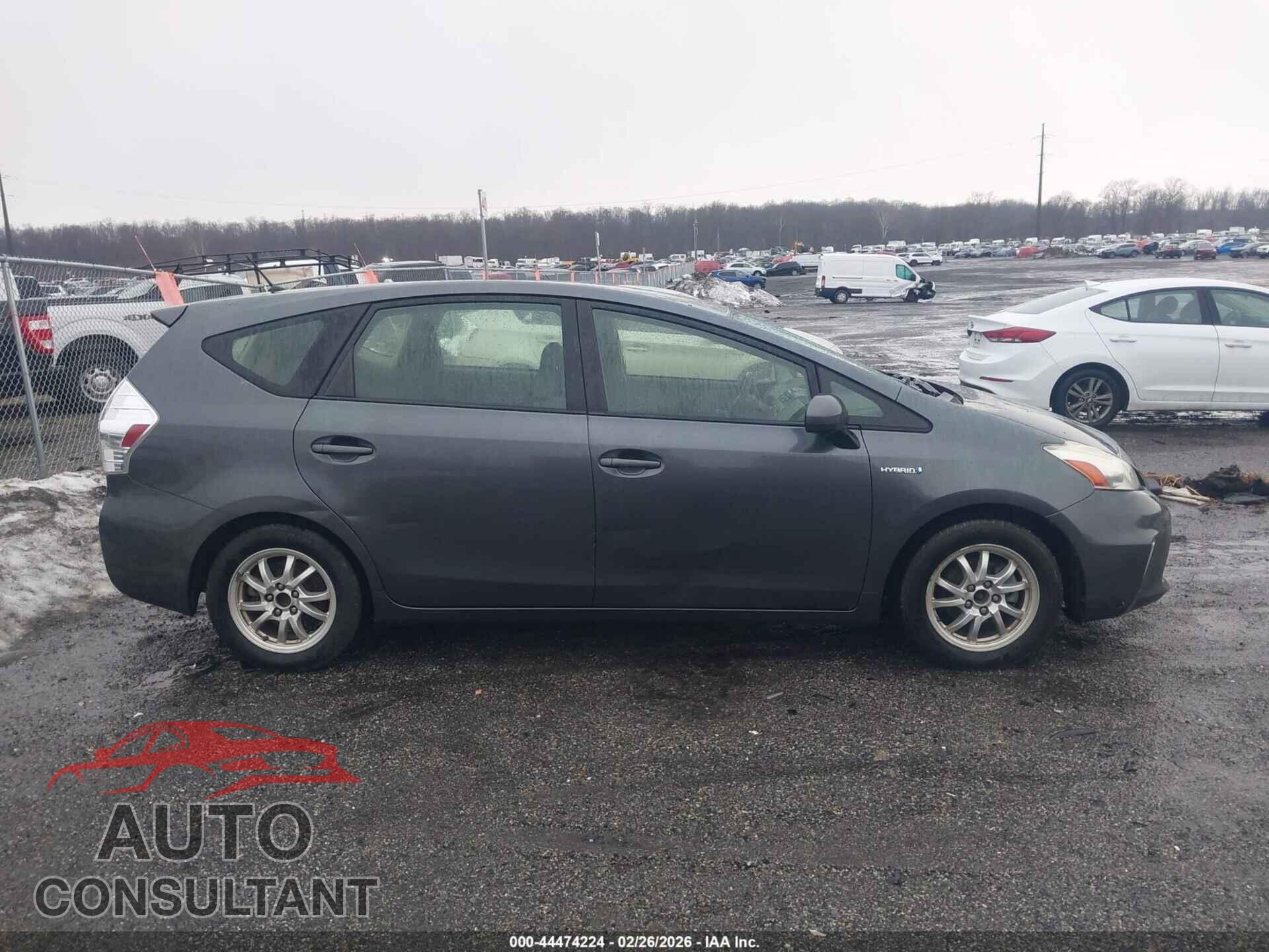 TOYOTA PRIUS V 2013 - JTDZN3EU5D3258461