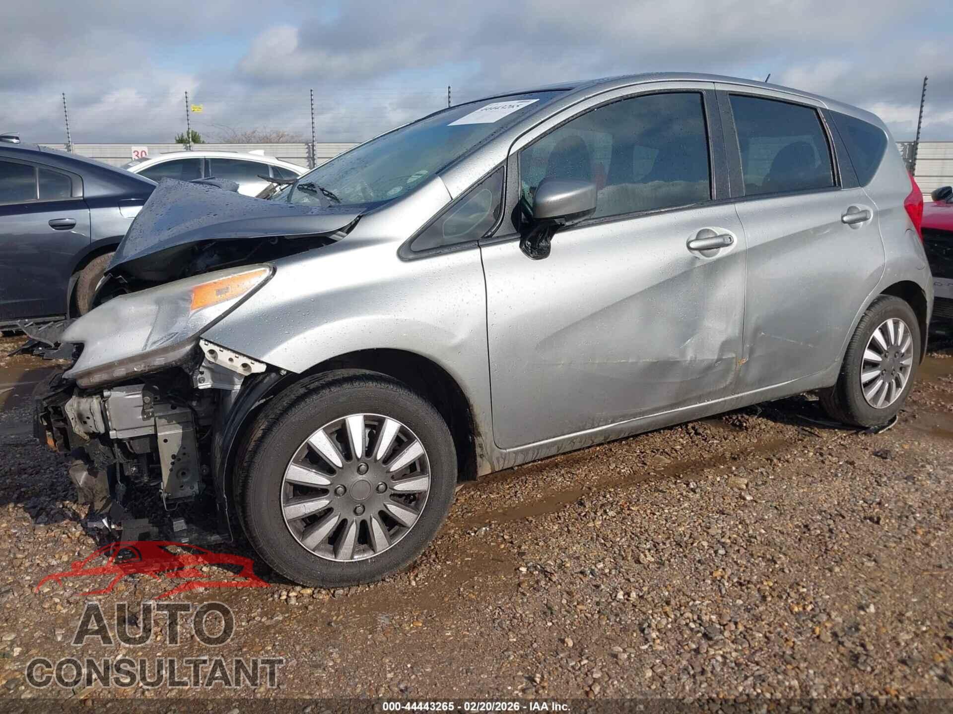 NISSAN VERSA NOTE 2015 - 3N1CE2CP9FL435438