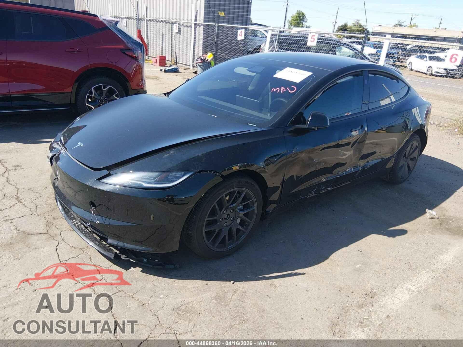 TESLA MODEL 3 2025 - 5YJ3E1EB6SF952343