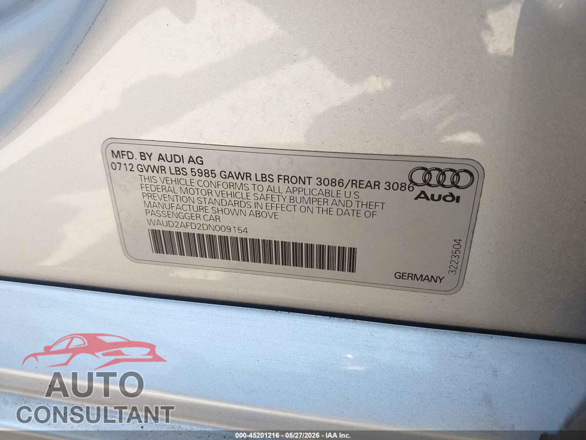 AUDI S8 2013 - WAUD2AFD2DN009154