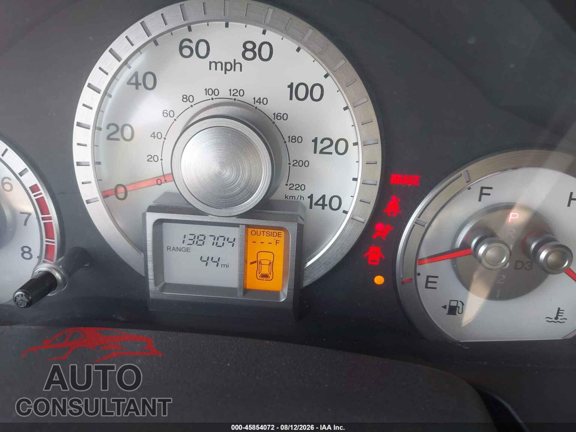 HONDA PILOT 2011 - 5FNYF4H50BB060017