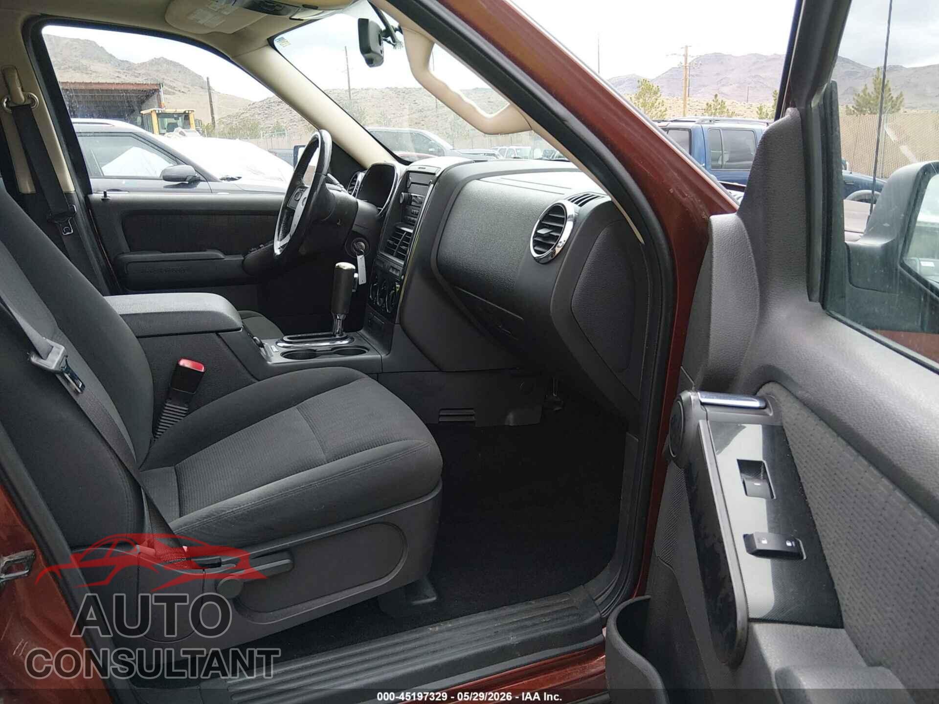 FORD EXPLORER 2010 - 1FMEU7DE9AUA10105
