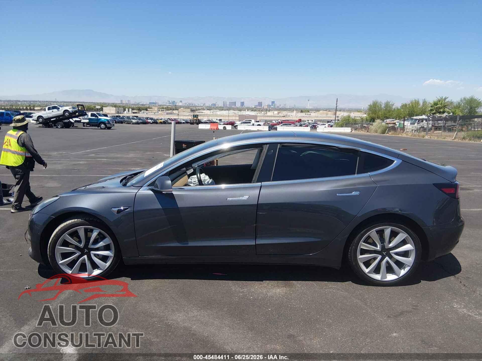 TESLA MODEL 3 2017 - 5YJ3E1EA9HF000873