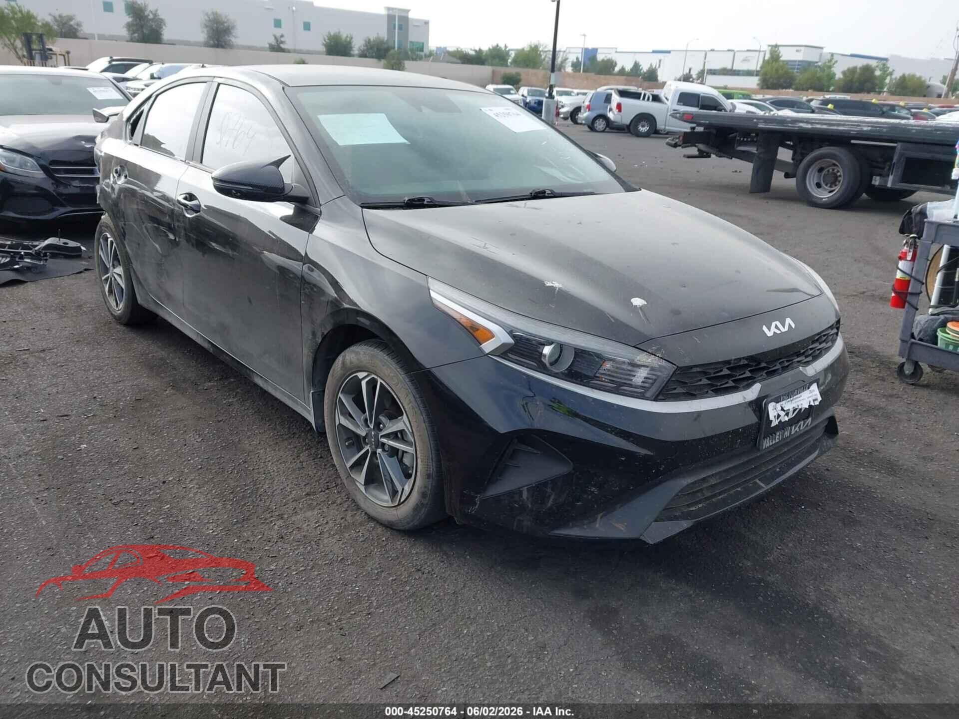 KIA FORTE 2024 - 3KPF24AD6RE780118