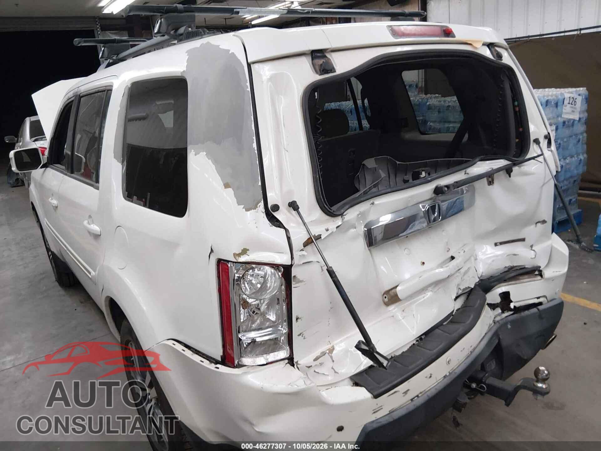HONDA PILOT 2011 - 5FNYF4H96BB093154