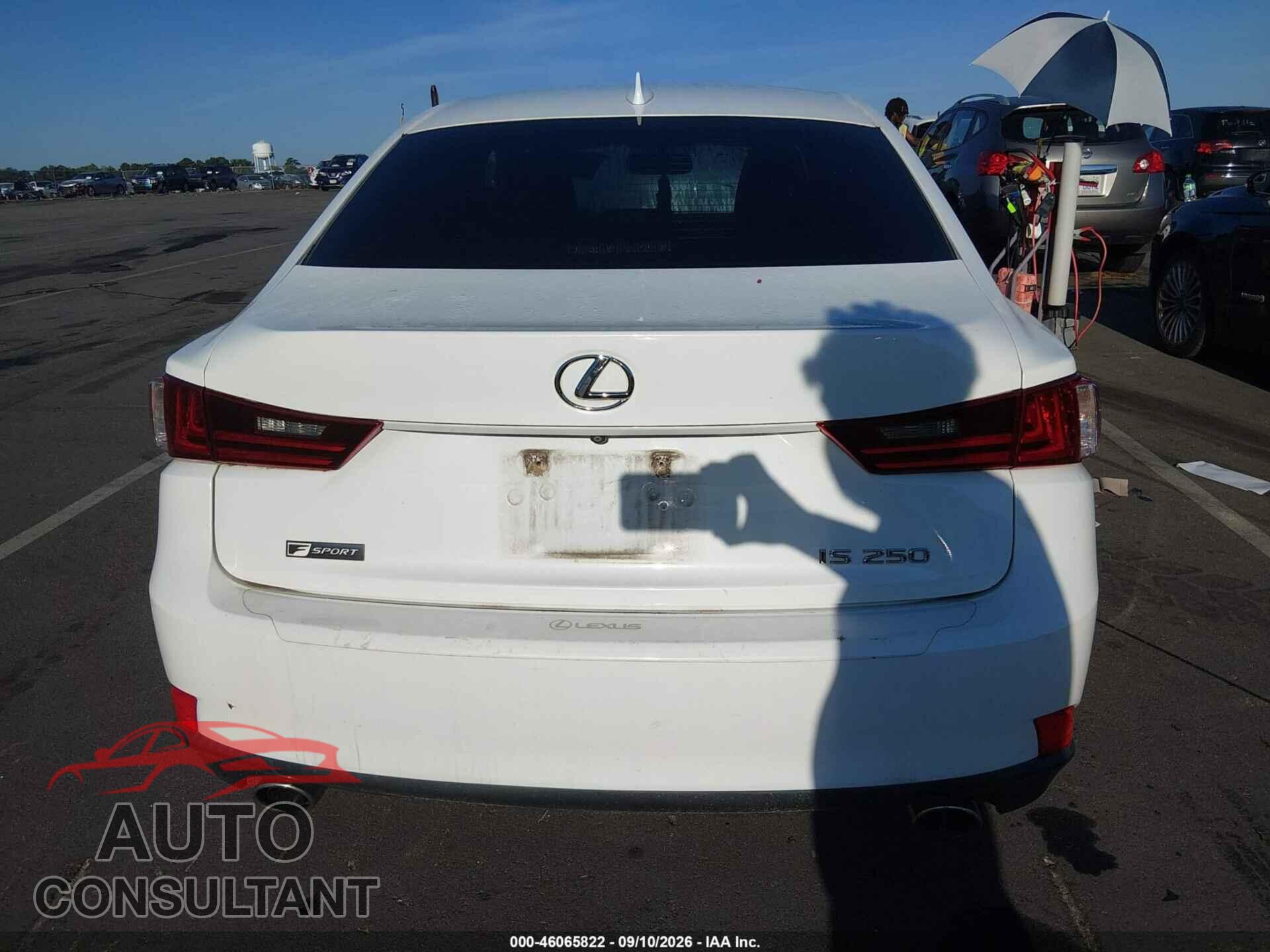 LEXUS IS 250 2015 - JTHBF1D21F5044348
