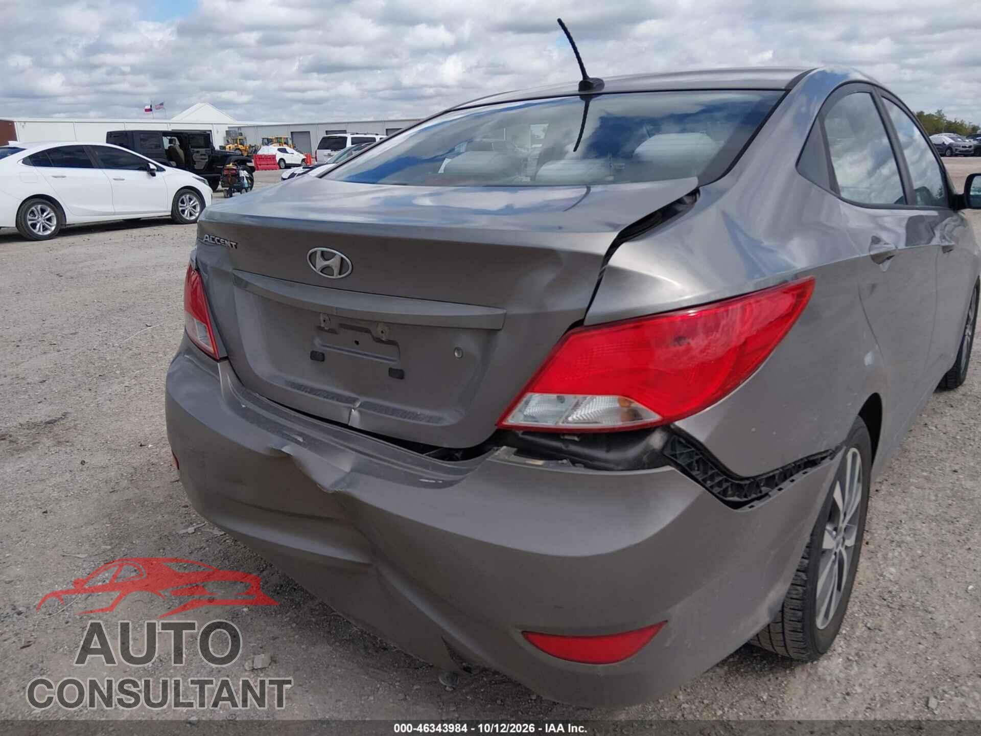 HYUNDAI ACCENT 2017 - KMHCT4AE4HU364489