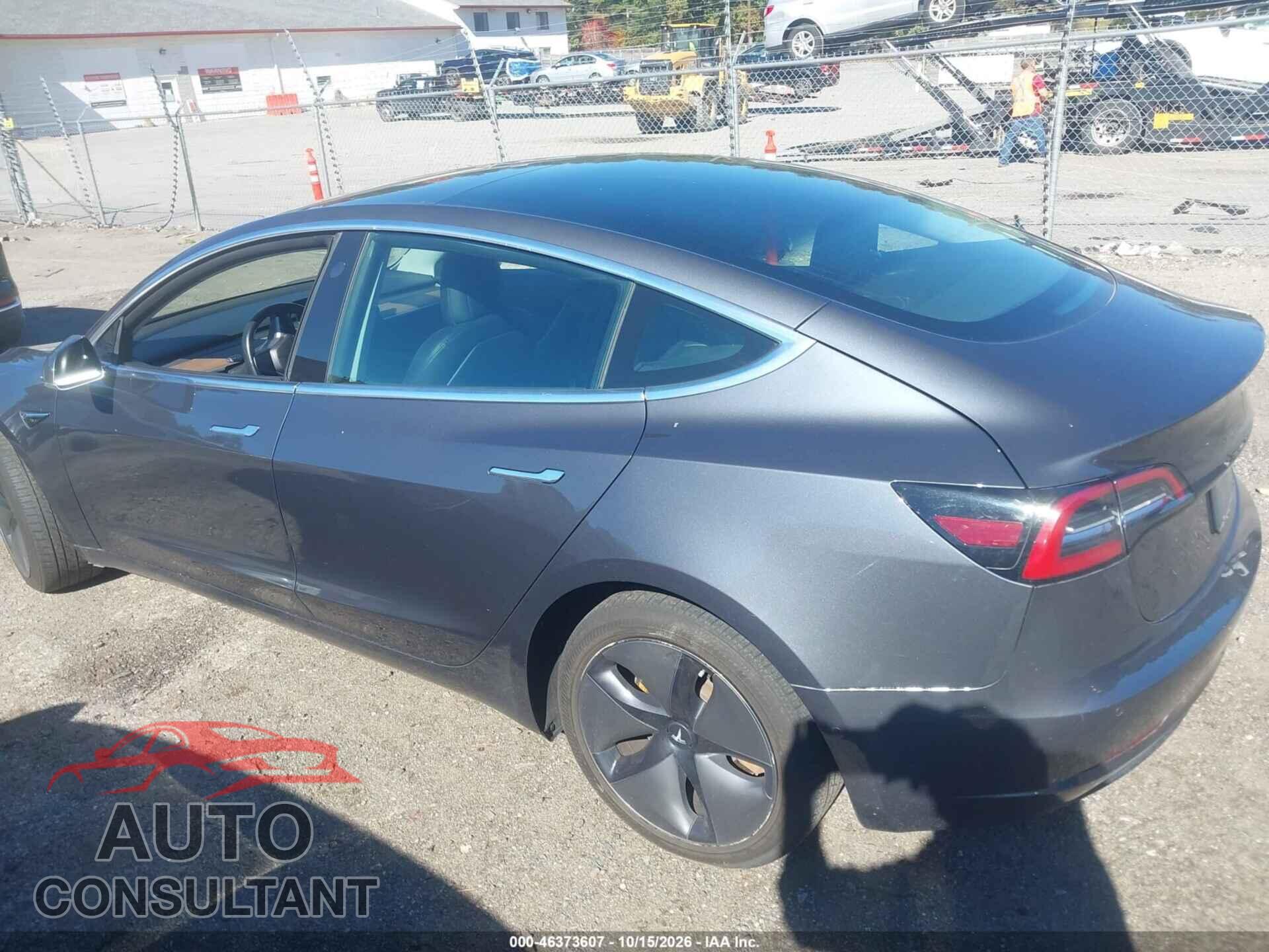 TESLA MODEL 3 2019 - 5YJ3E1EB6KF210010