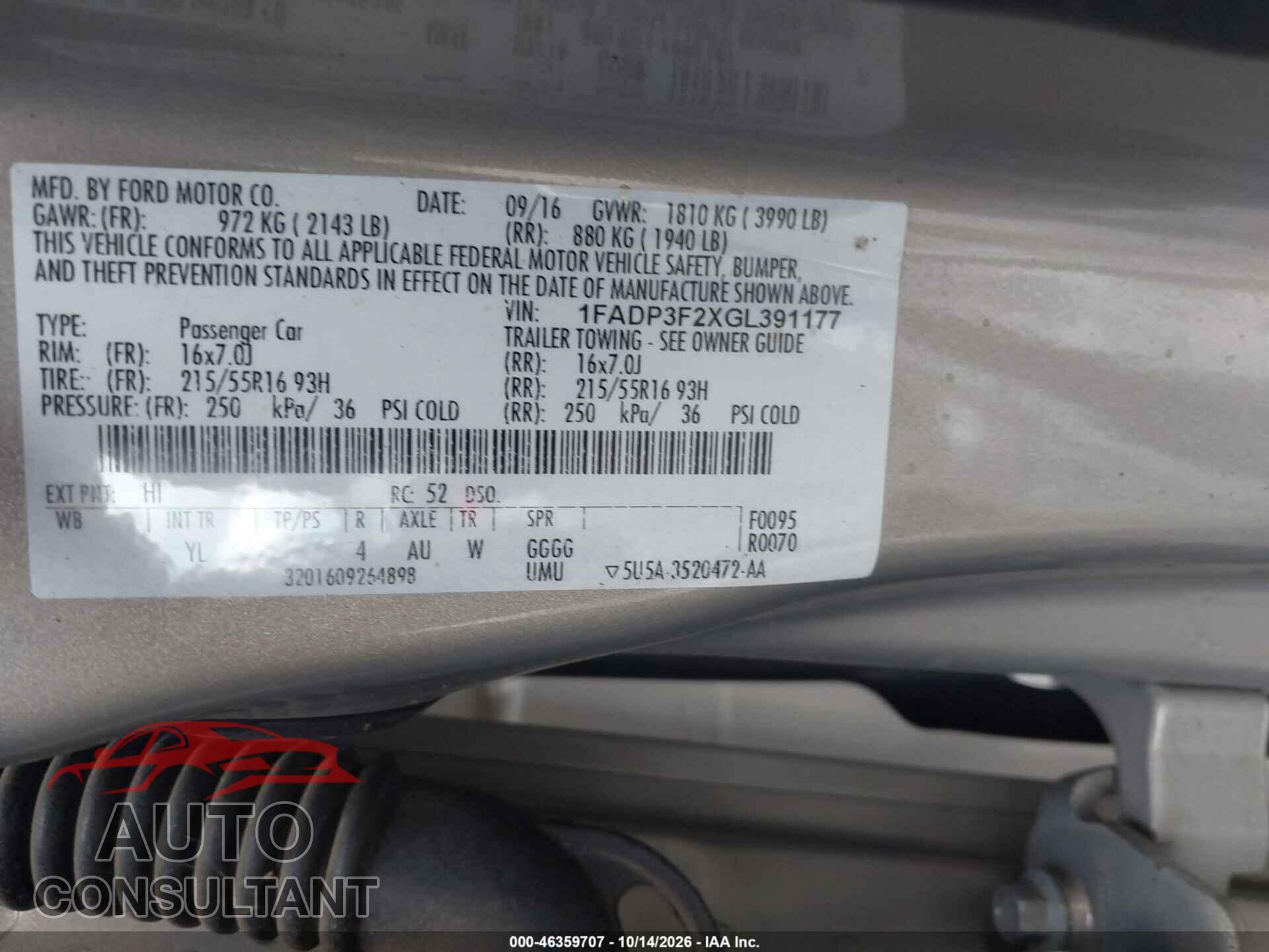FORD FOCUS 2016 - 1FADP3F2XGL391177
