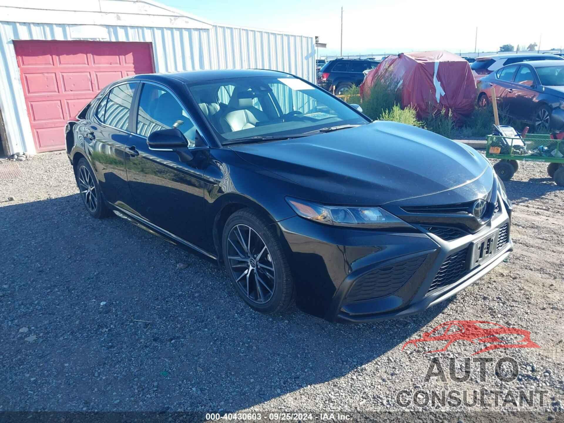 TOYOTA CAMRY 2023 - 4T1G11BK7PU092223