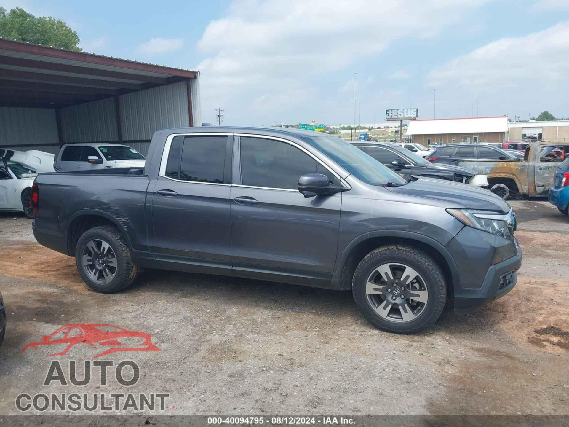 HONDA RIDGELINE 2017 - 5FPYK3F66HB032000