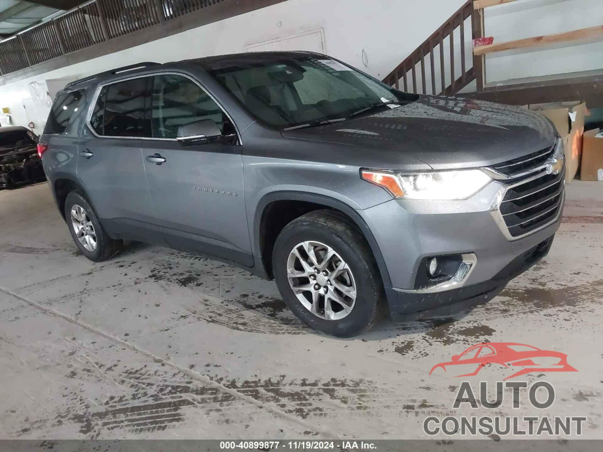 CHEVROLET TRAVERSE 2019 - 1GNERGKW2KJ112051