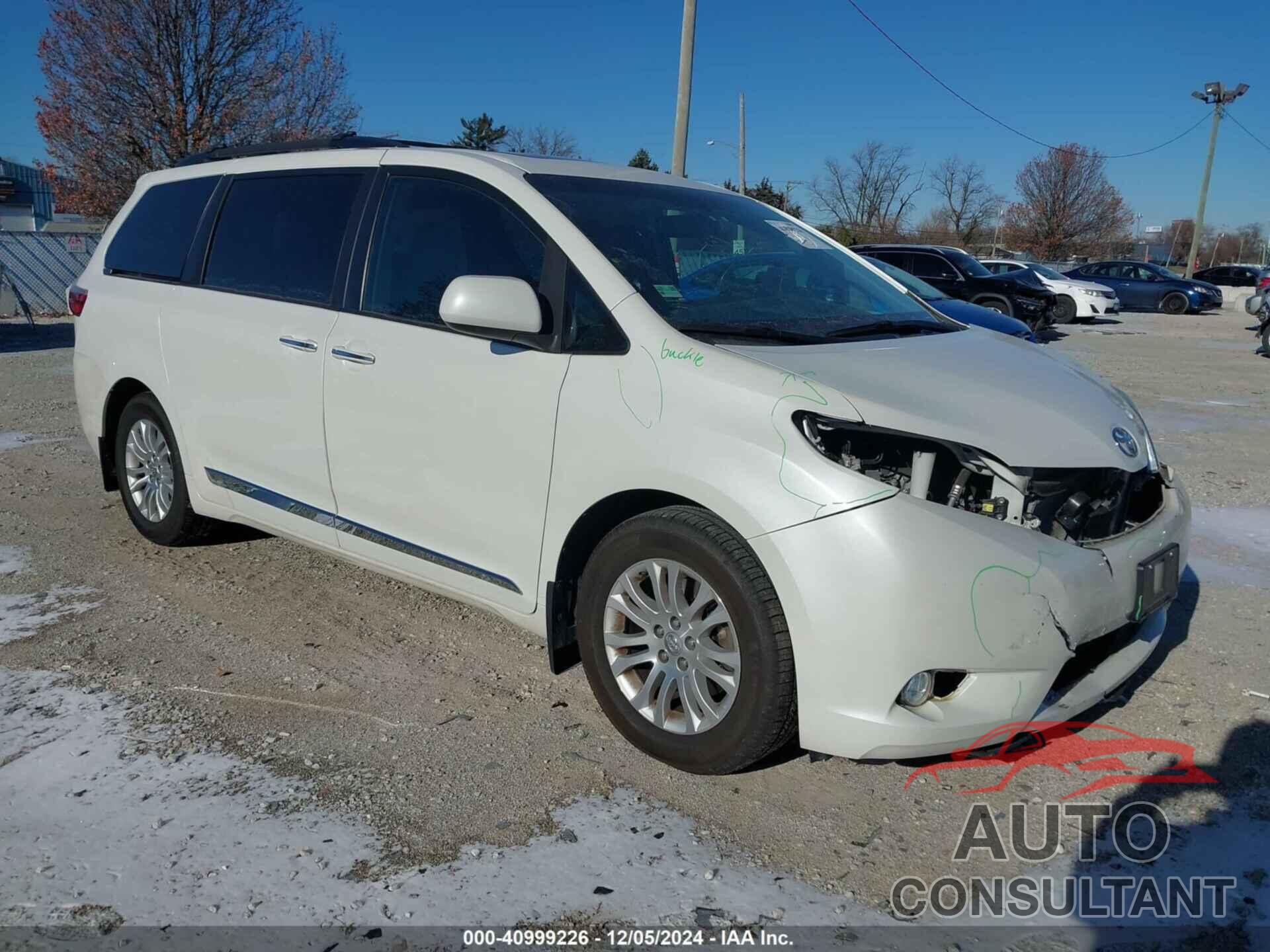 TOYOTA SIENNA 2017 - 5TDYZ3DC6HS850061