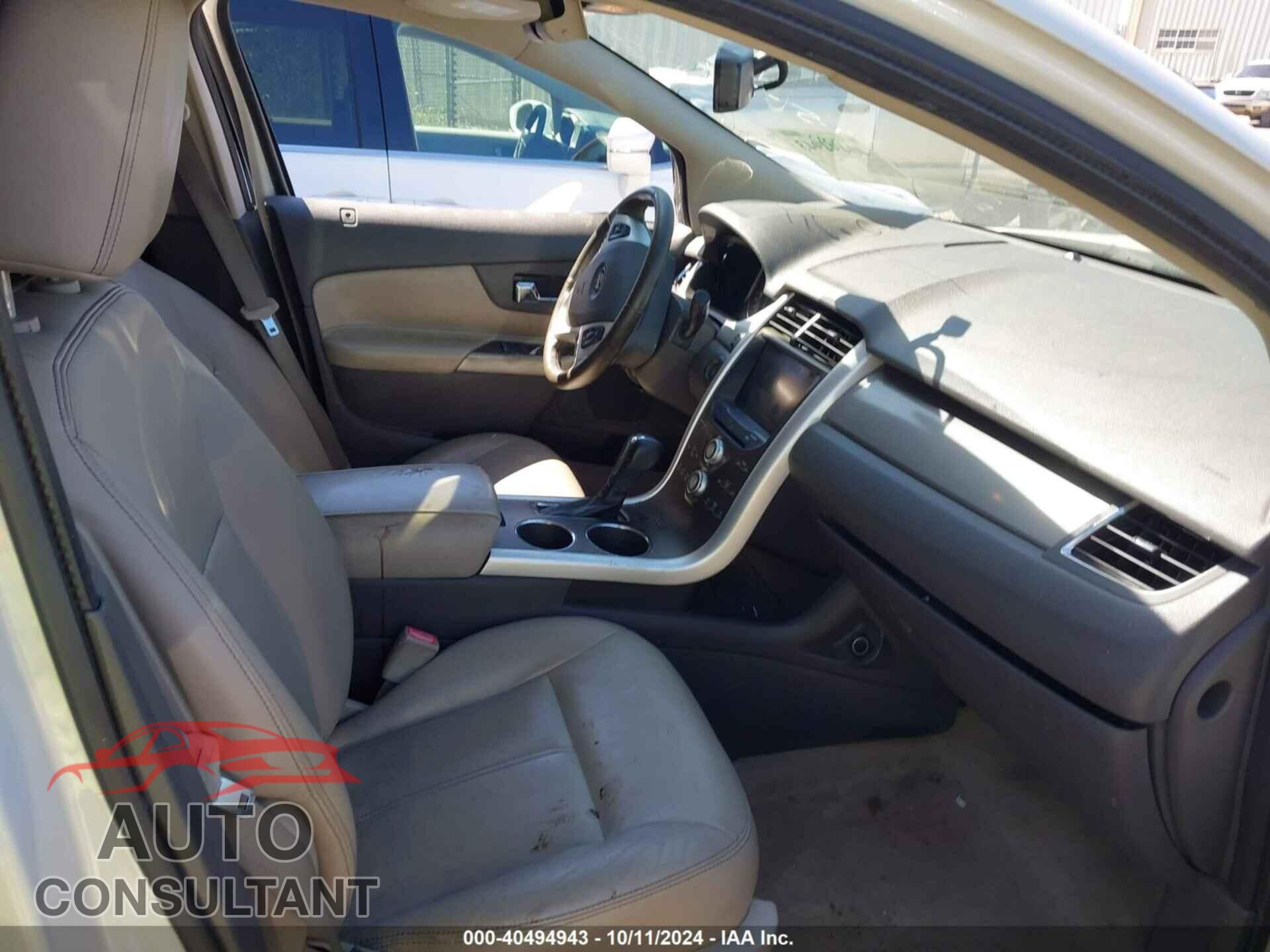 FORD EDGE 2011 - 2FMDK3JC7BBB00017