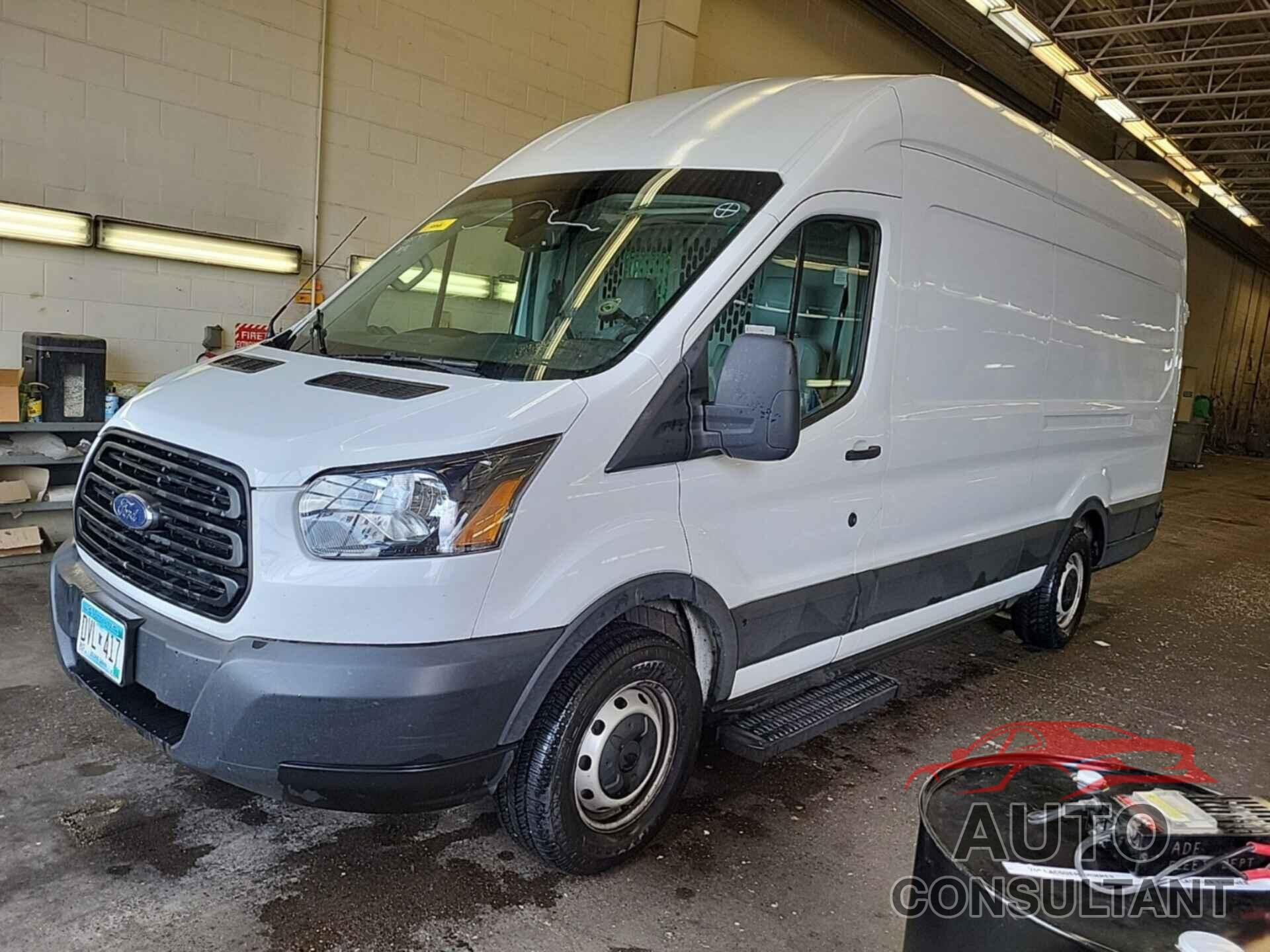 FORD TRANSIT 2019 - 1FTBW3XM7KKB52639