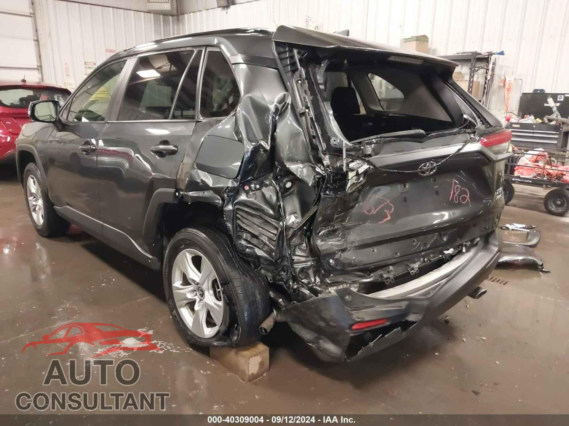 TOYOTA RAV4 2019 - JTMP1RFV3KD012805