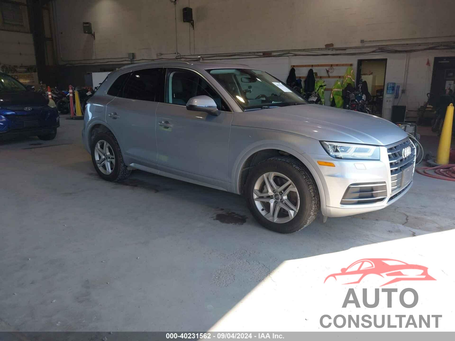 AUDI Q5 2018 - WA1BNAFY0J2124878