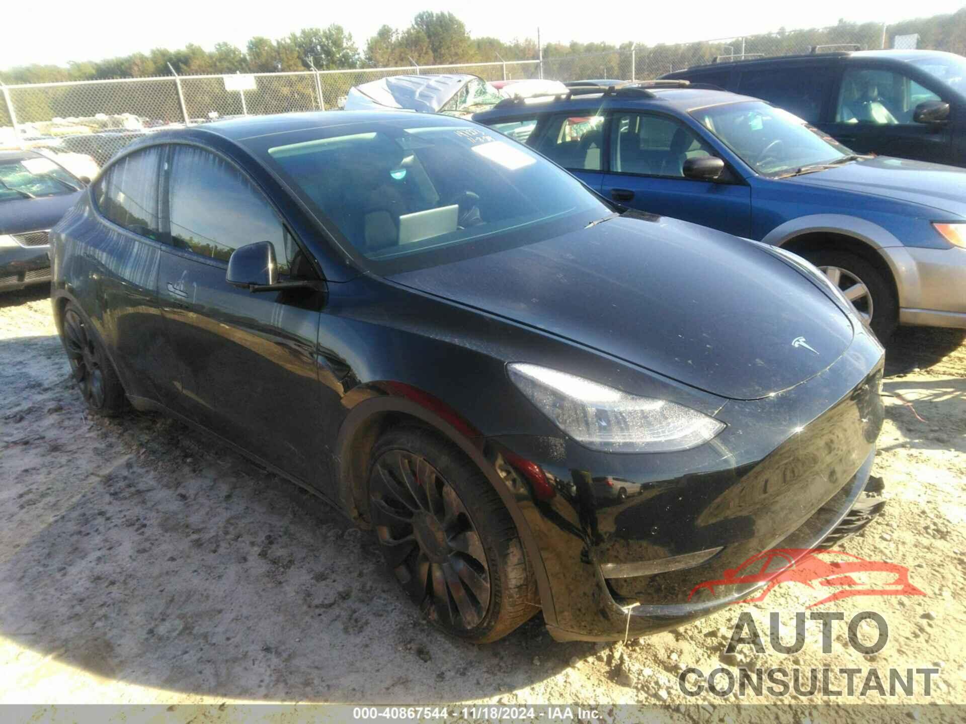 TESLA MODEL Y 2021 - 5YJYGDEF5MF197273