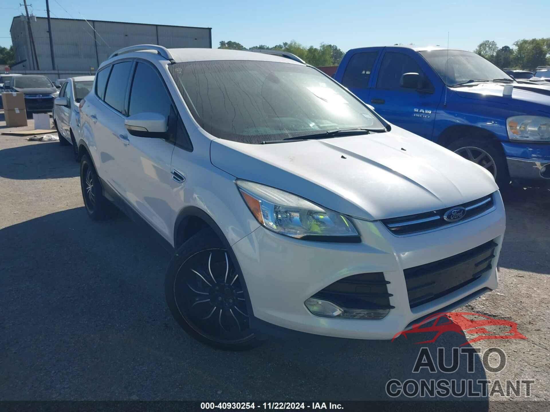 FORD ESCAPE 2014 - 1FMCU0J9XEUC51618