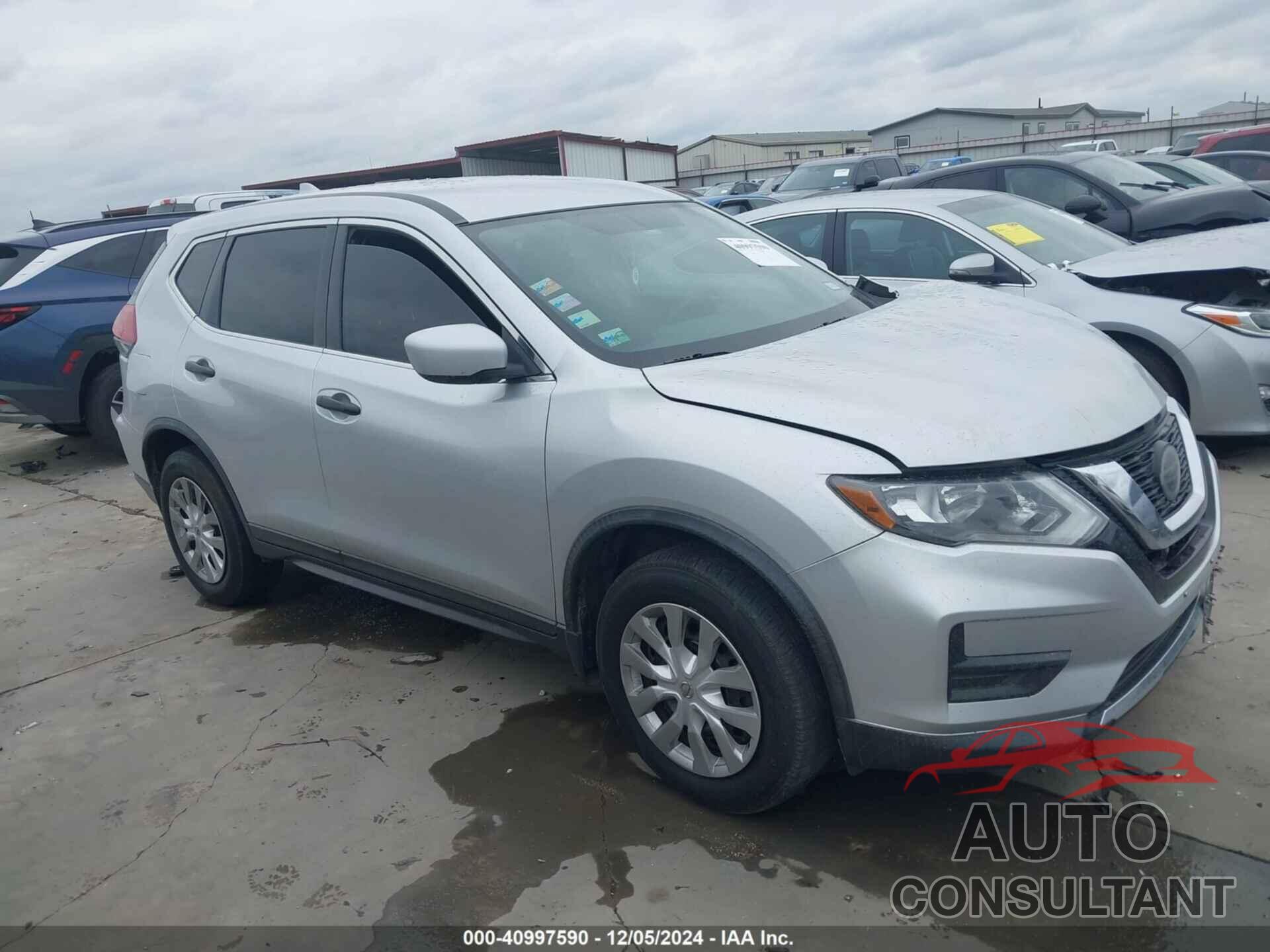 NISSAN ROGUE 2018 - KNMAT2MV2JP509786