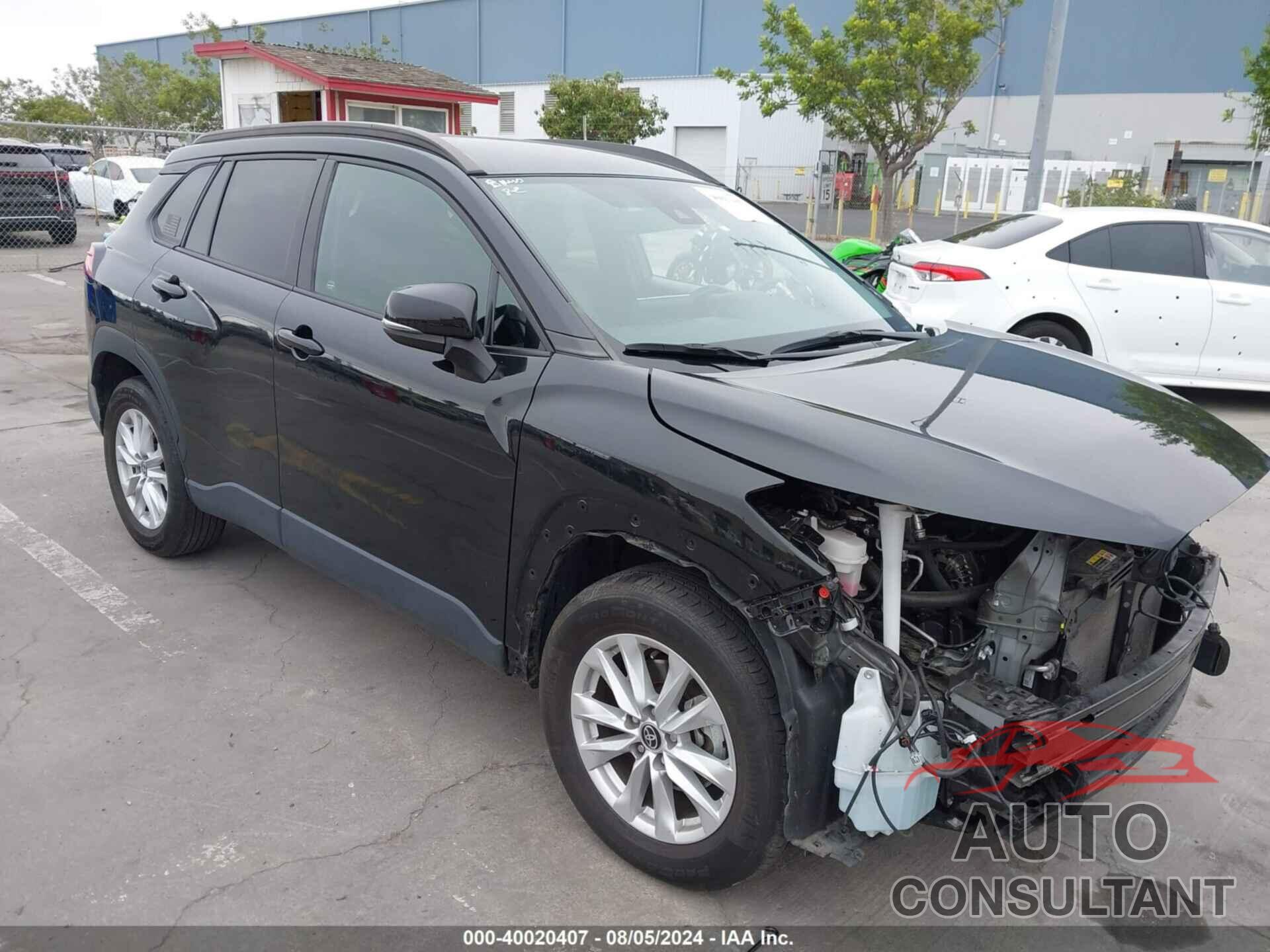 TOYOTA COROLLA CROSS 2022 - 7MUCAABG3NV013328
