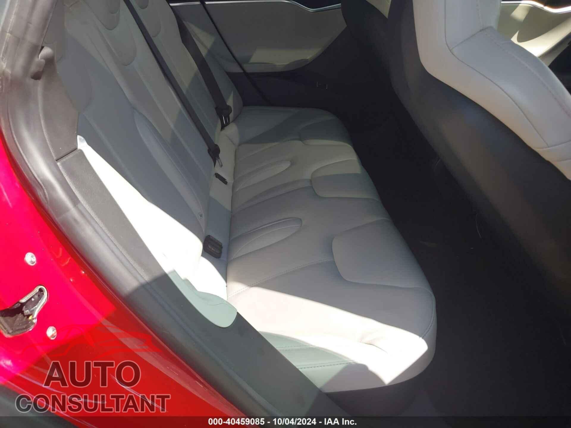TESLA MODEL S 2016 - 5YJSA1E15GF174834
