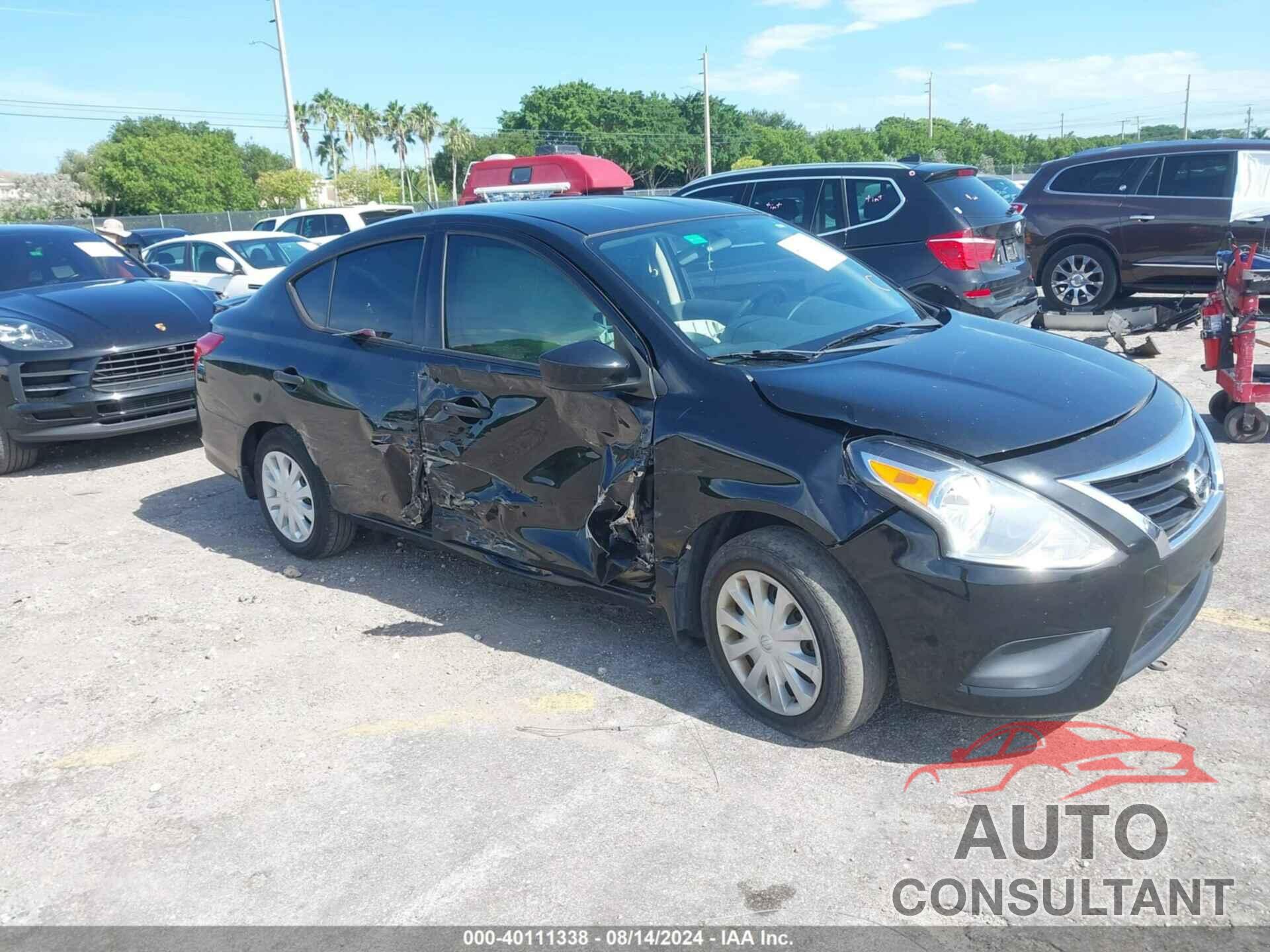 NISSAN VERSA 2019 - 3N1CN7AP4KL828192