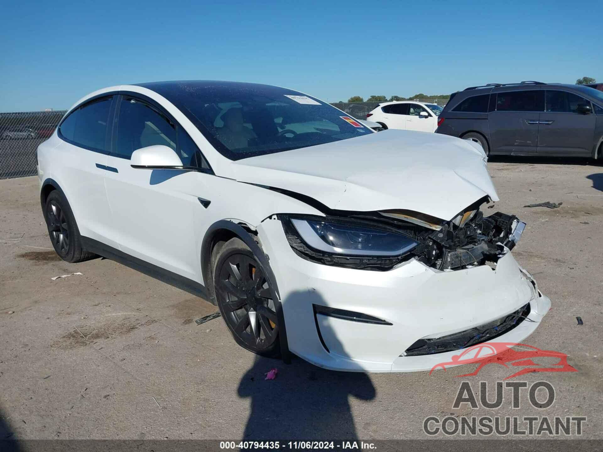 TESLA MODEL X 2024 - 7SAXCBE5XRF442615